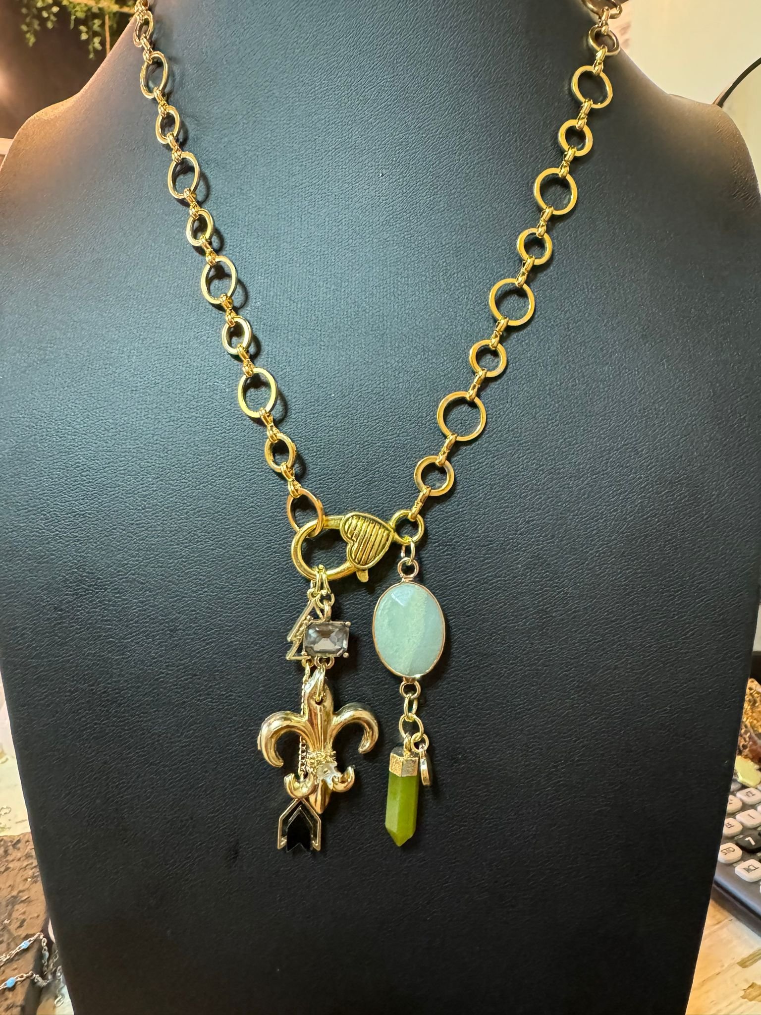 Fleur-de-lis