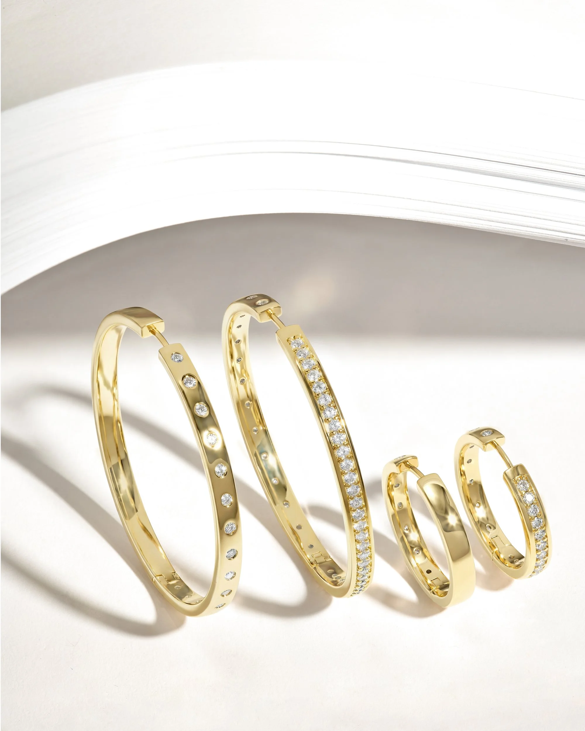 Ashley Infinity Reversible Hoops 2__E7181_G_WTCZ_FL_1.jpeg