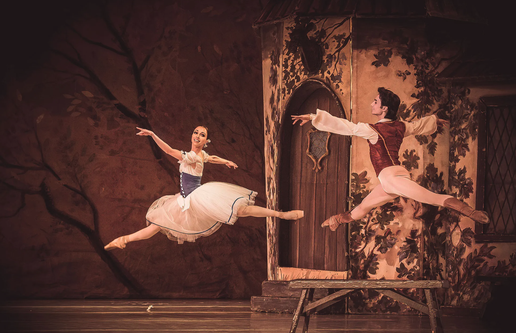 Grand Kyiv Ballet