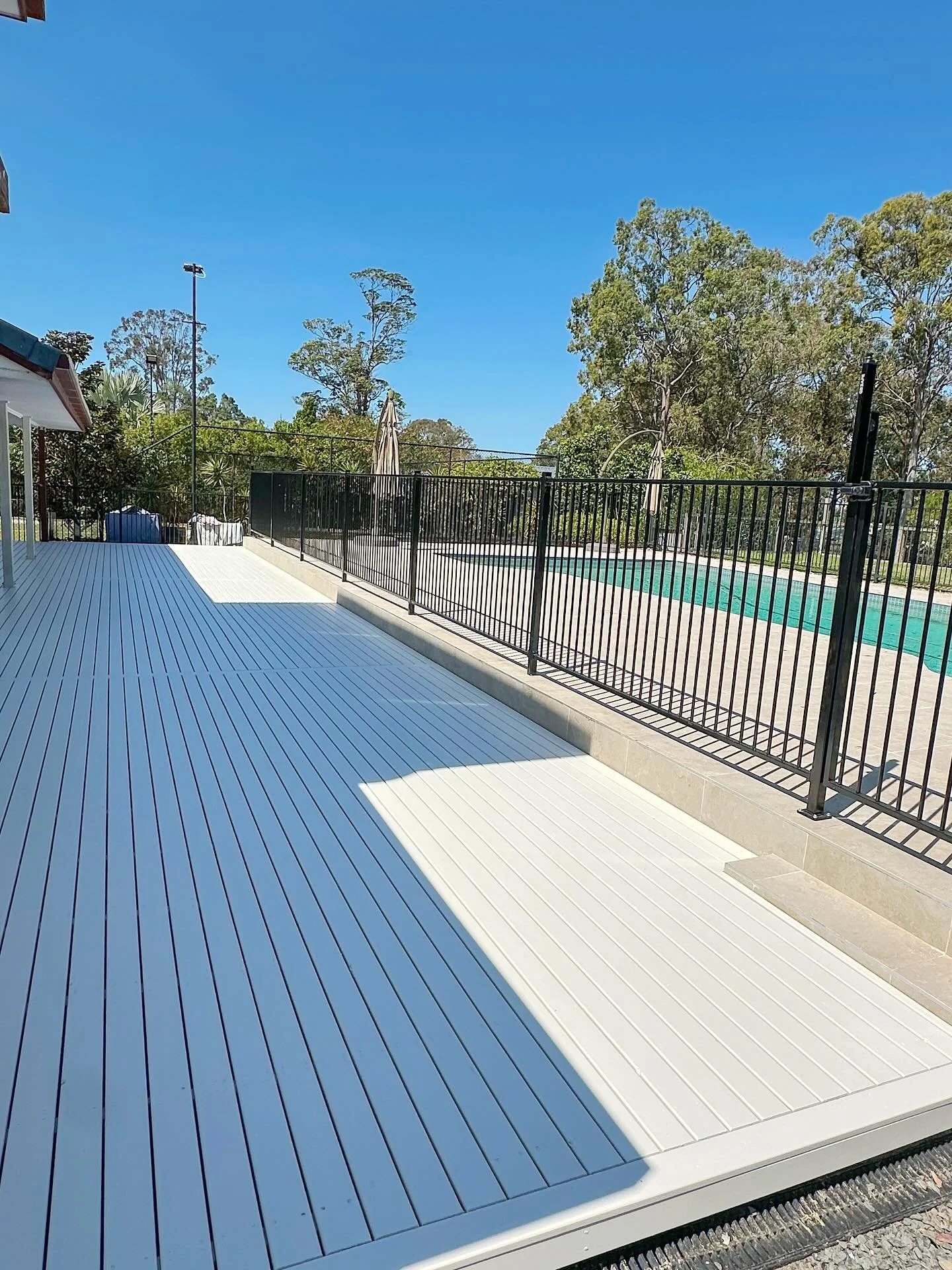 Where weekends are shared, memories are made, and home value grows, this well-built deck brings it all together 🤍
🪵  Pine wood decking - luxury & affordable 🏠
#DeckDesign #OutdoorLiving #PineDeck #TimberDeck #DeckBuilders #BackyardInspo #Out