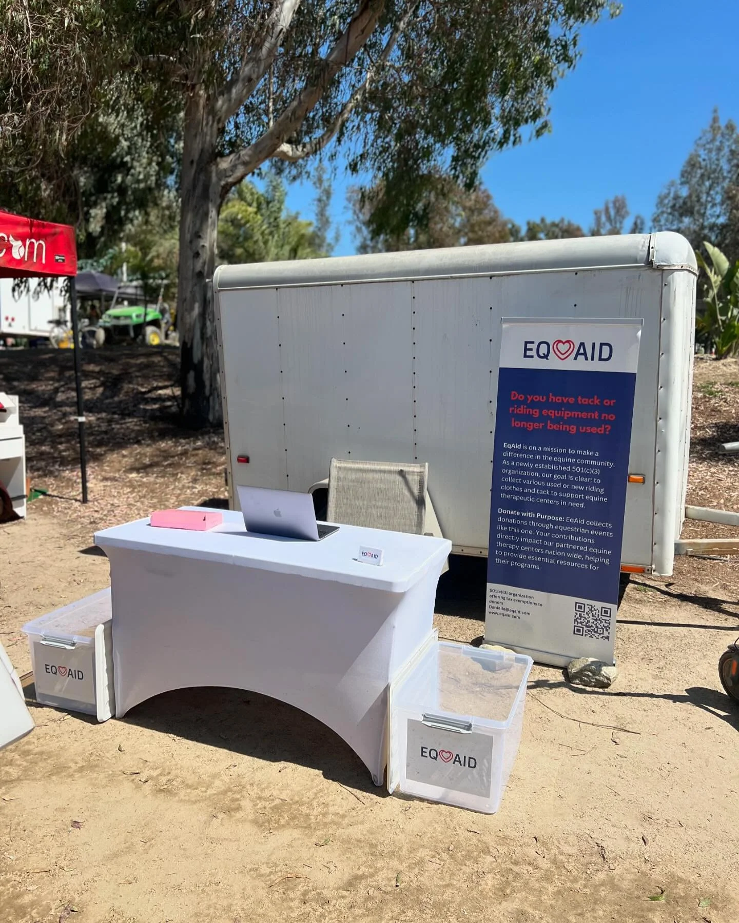 A successful week of donations at @jump_nee ! Find us on vendor row next week from Thursday-Sunday. 🐴❤️

#eqaid #supportnonprofits #equestrian