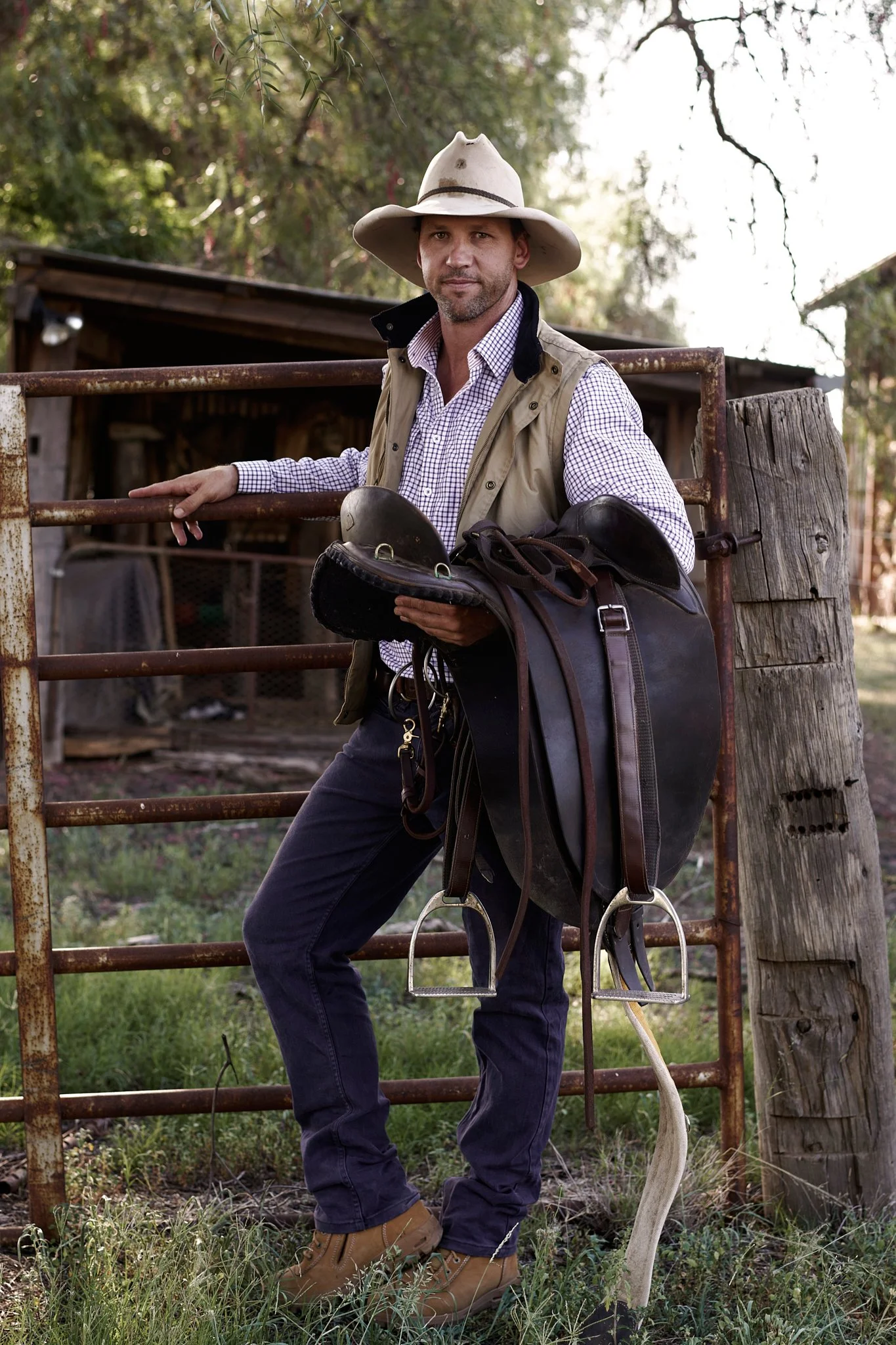 Hide & seek 336 338.jpg