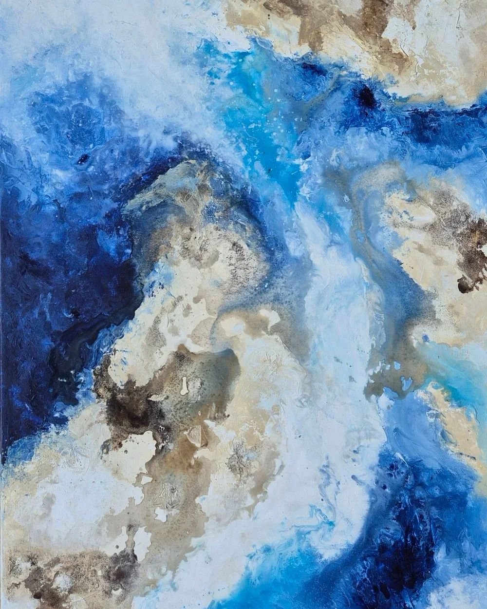 Chaitrali Bandekar (@chaitralisfineart ) is a versatile and spontaneous artist based in Singapore. She enjoys working across genres - currently abstracts,  semi-abstracts and portraiture. She talks about her favourite painting out of her portfolio of