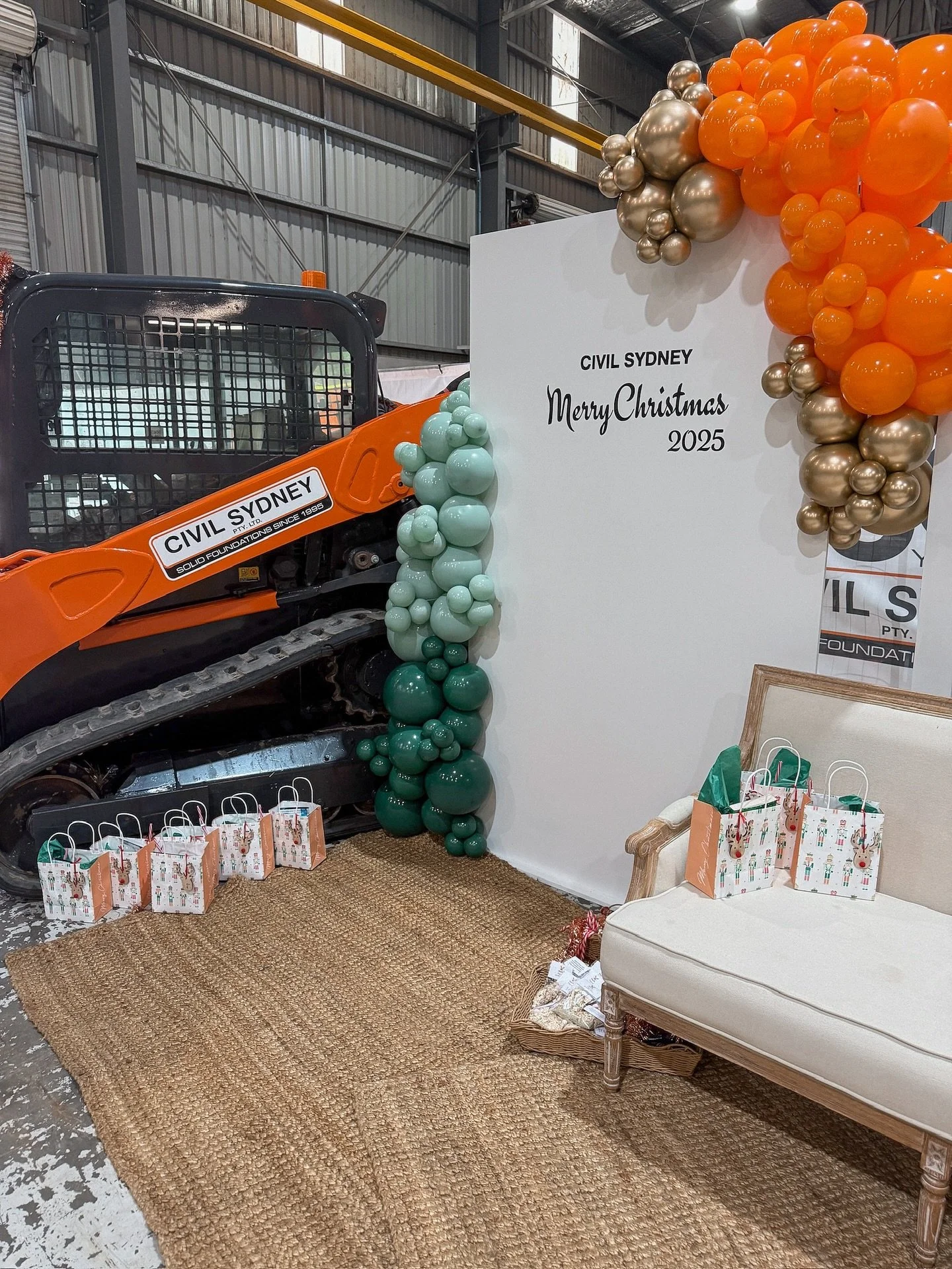 A Christmas celebration for the Civil Sydney team and their families 🎄✨
A relaxed end-of-year party where staff could celebrate together while the kids enjoyed exploring the machines, trucks and even meeting Santa 🎅🏽 

Event Styling &amp; Planning