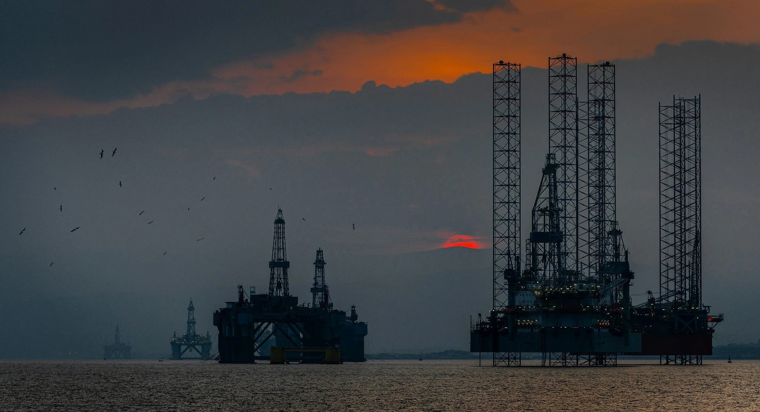 Energy Market Update - 27 October 2025