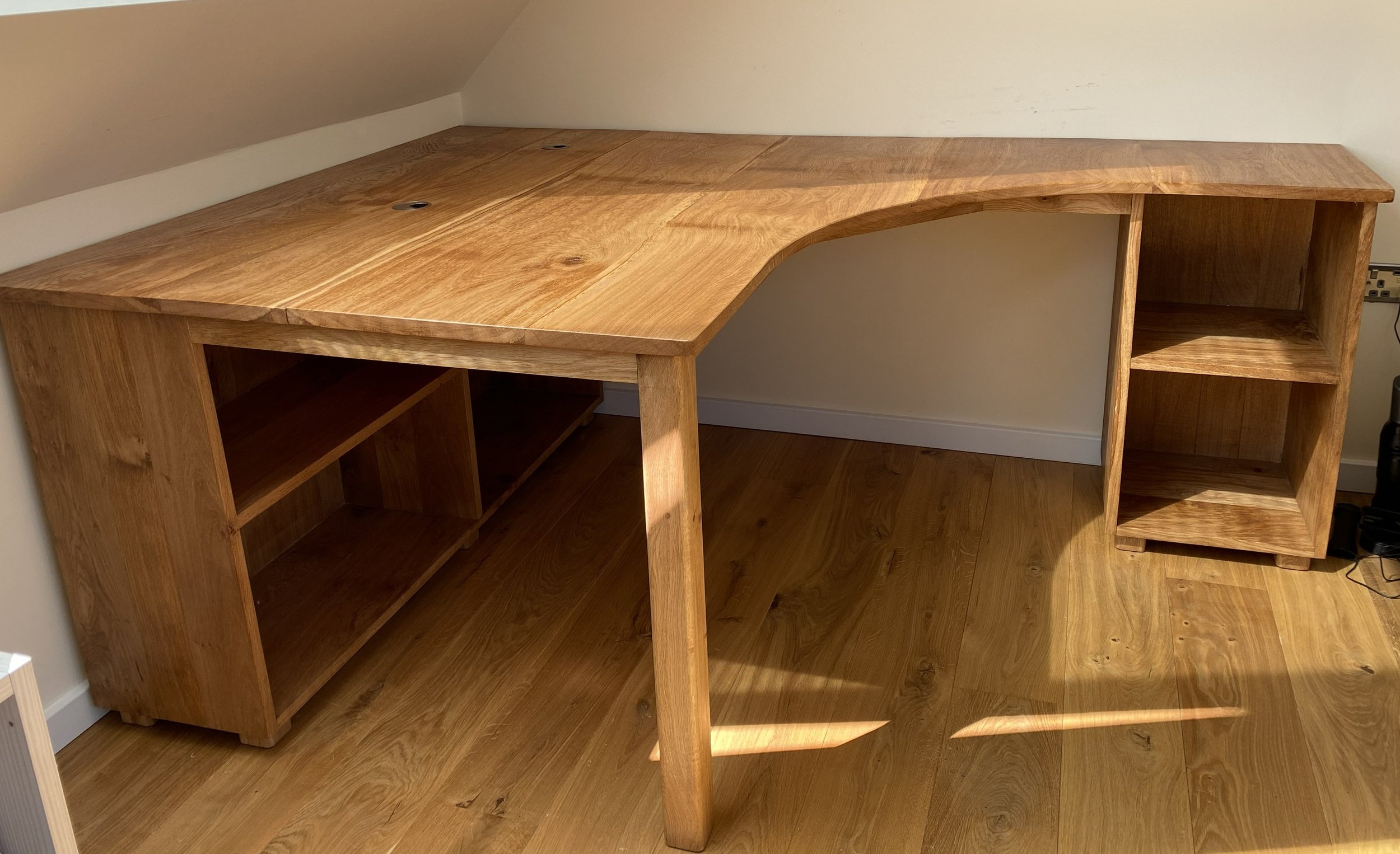 How High Should a Desk Be? A Simple Guide to Finding the Right Desk Height for You&nbsp;