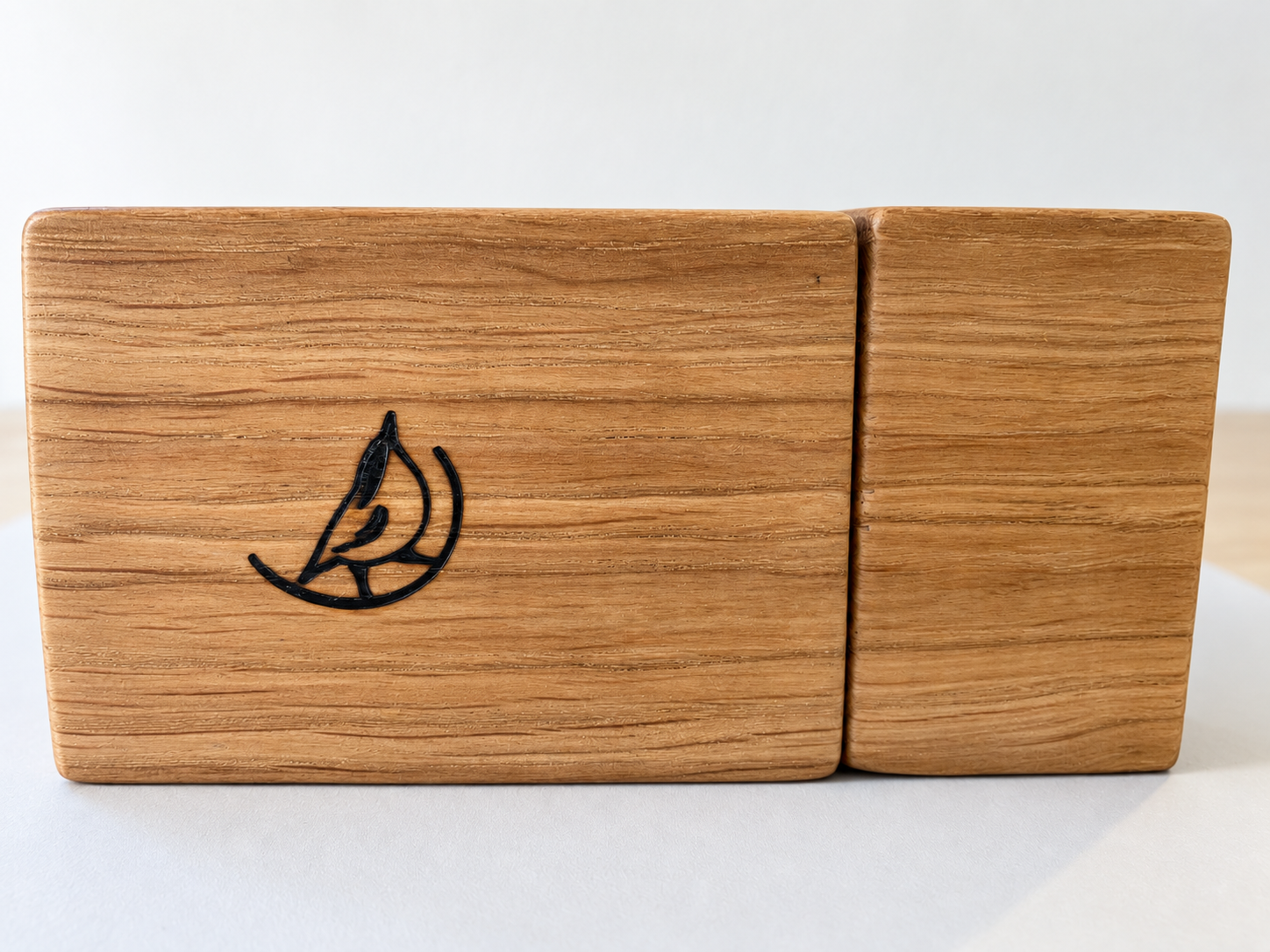 Oak bookends 2.png