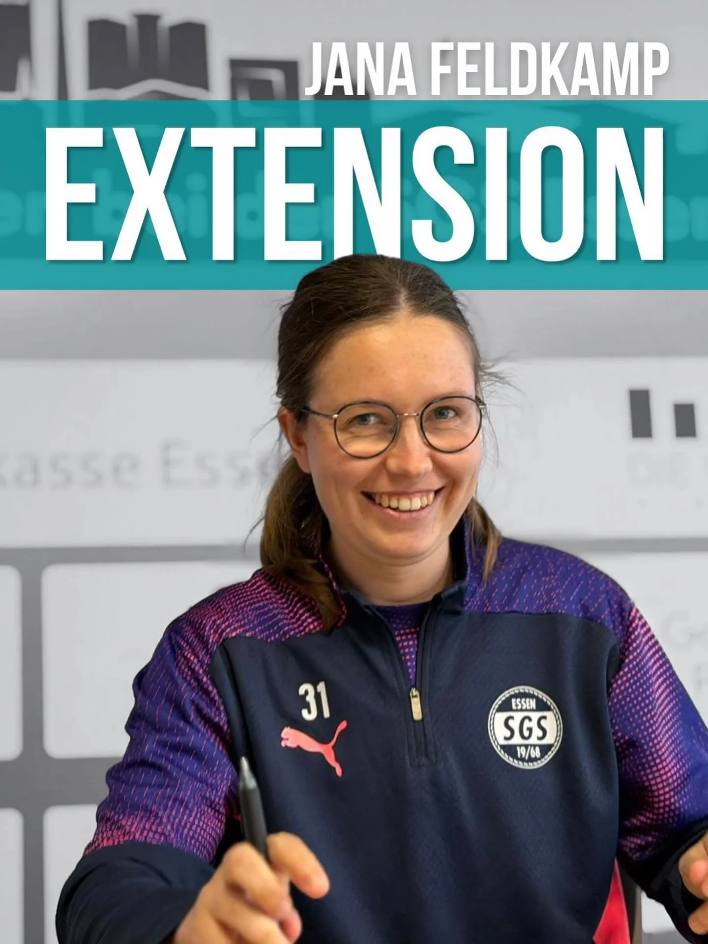 Word🤝🏼
It&rsquo;s a clear statement from leader Jana Feldkamp &mdash; the midfielder has reaffirmed her commitment to @sgs_essen and extended her contract beyond the current season, despite the uncertain sporting outlook.

All the best for the rest