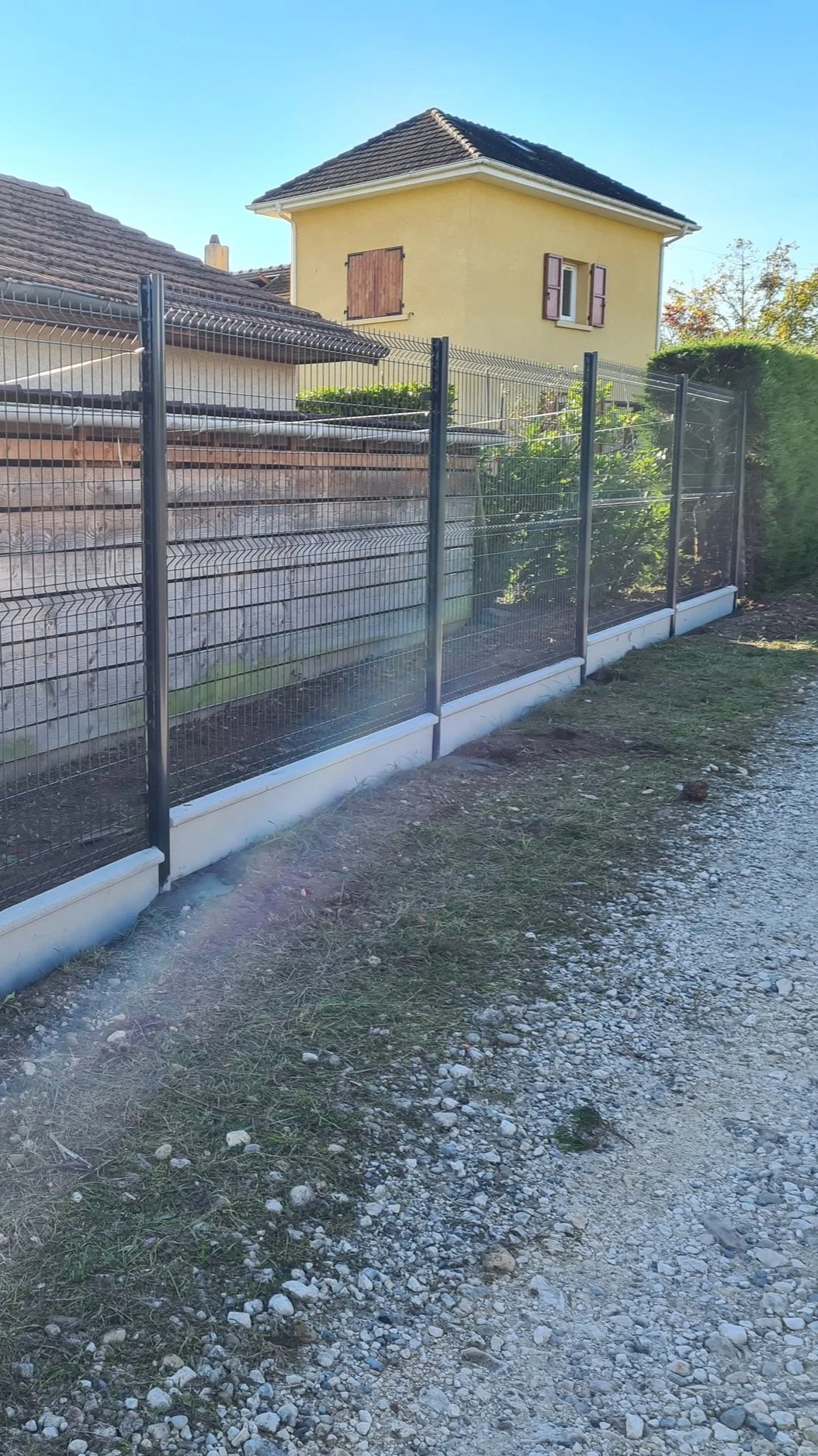 Pose grillage rigide.jpg