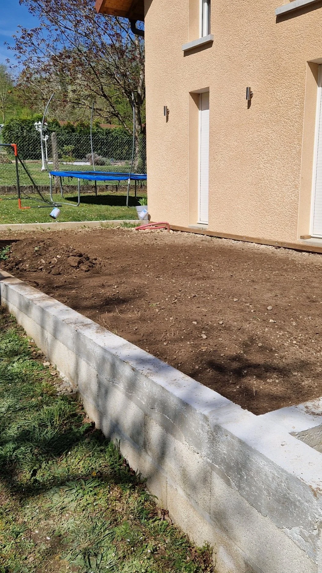 Petit terrassement suite.jpg