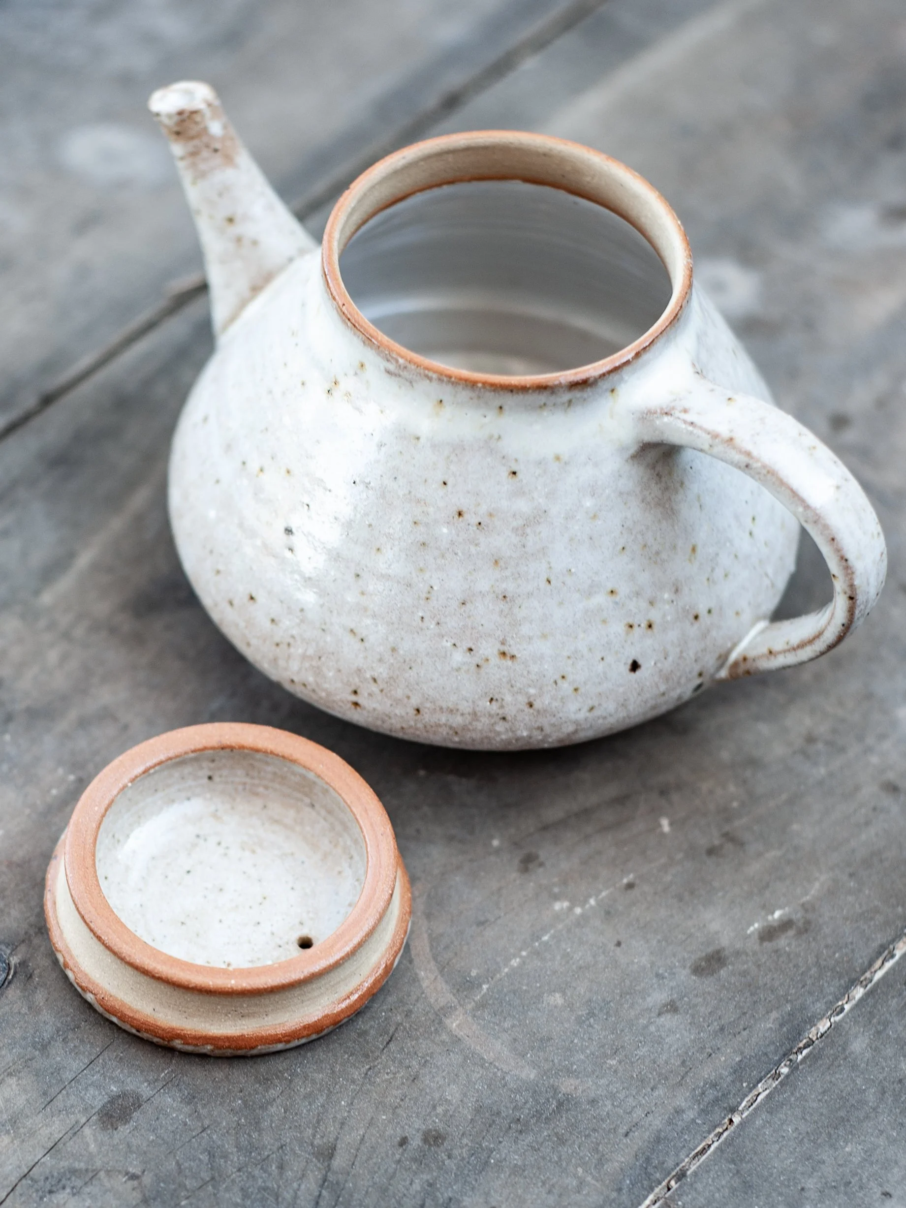 ash teapot-3.jpg