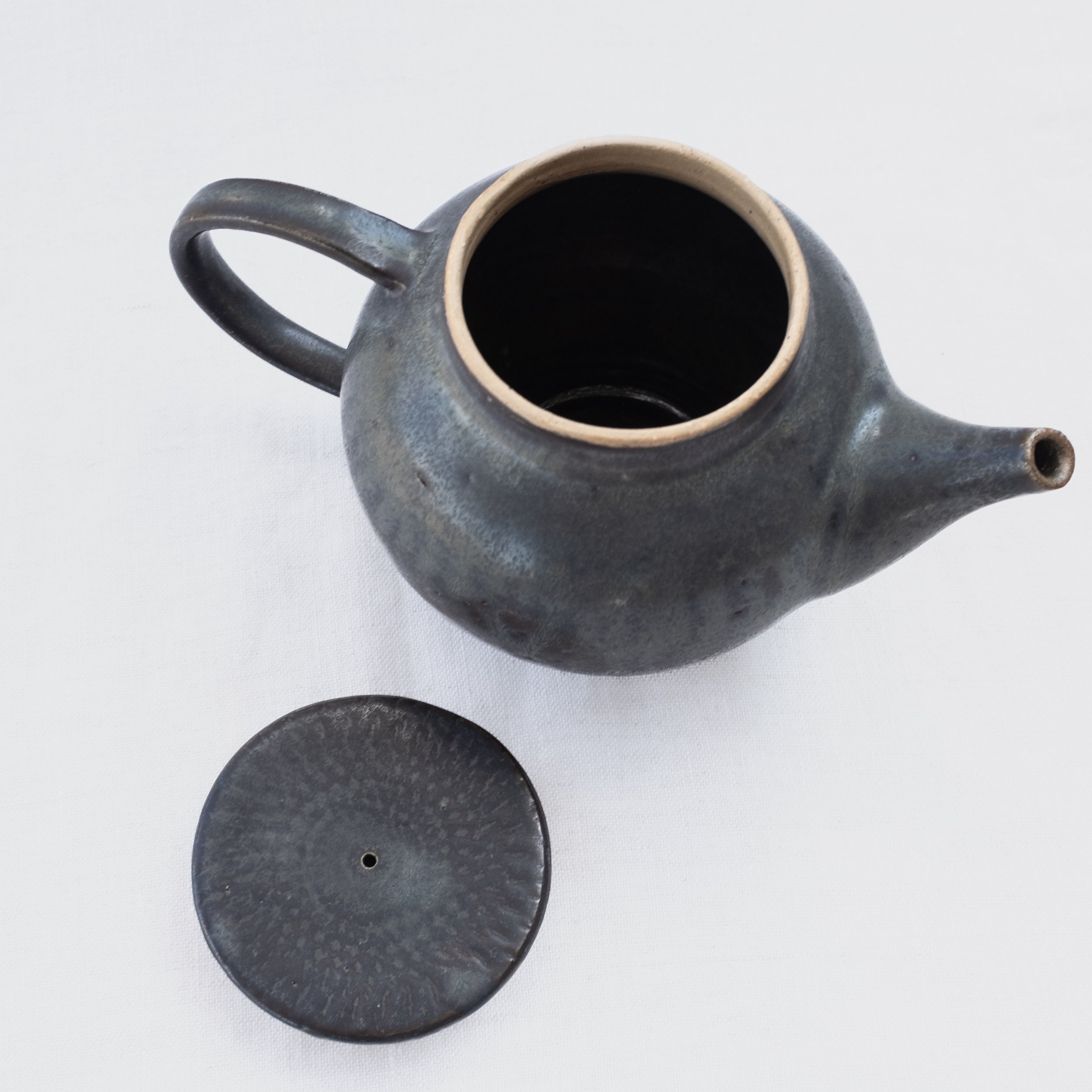Charcoal Teapot-4.jpg