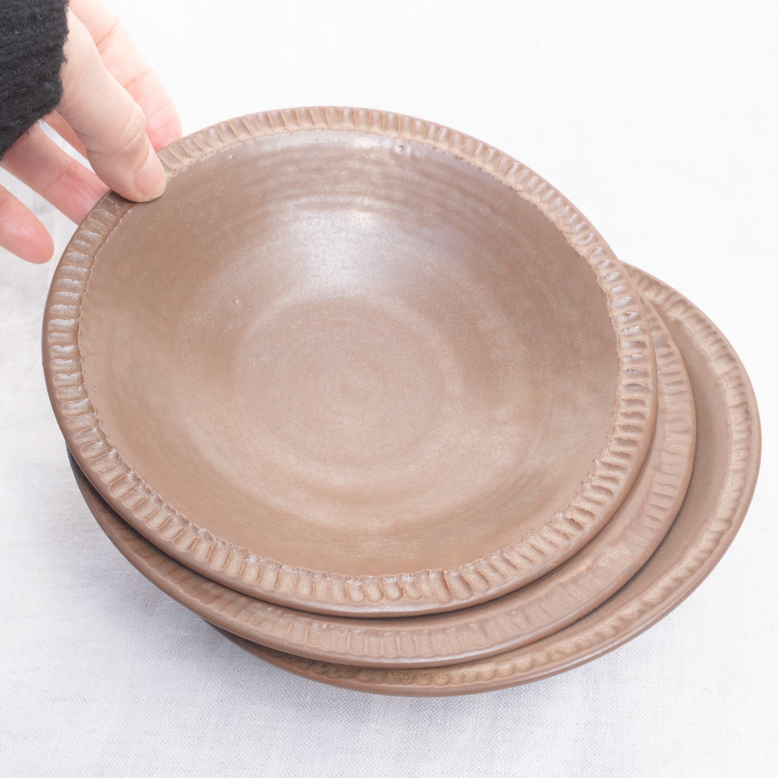 shallow bowl-1.jpg