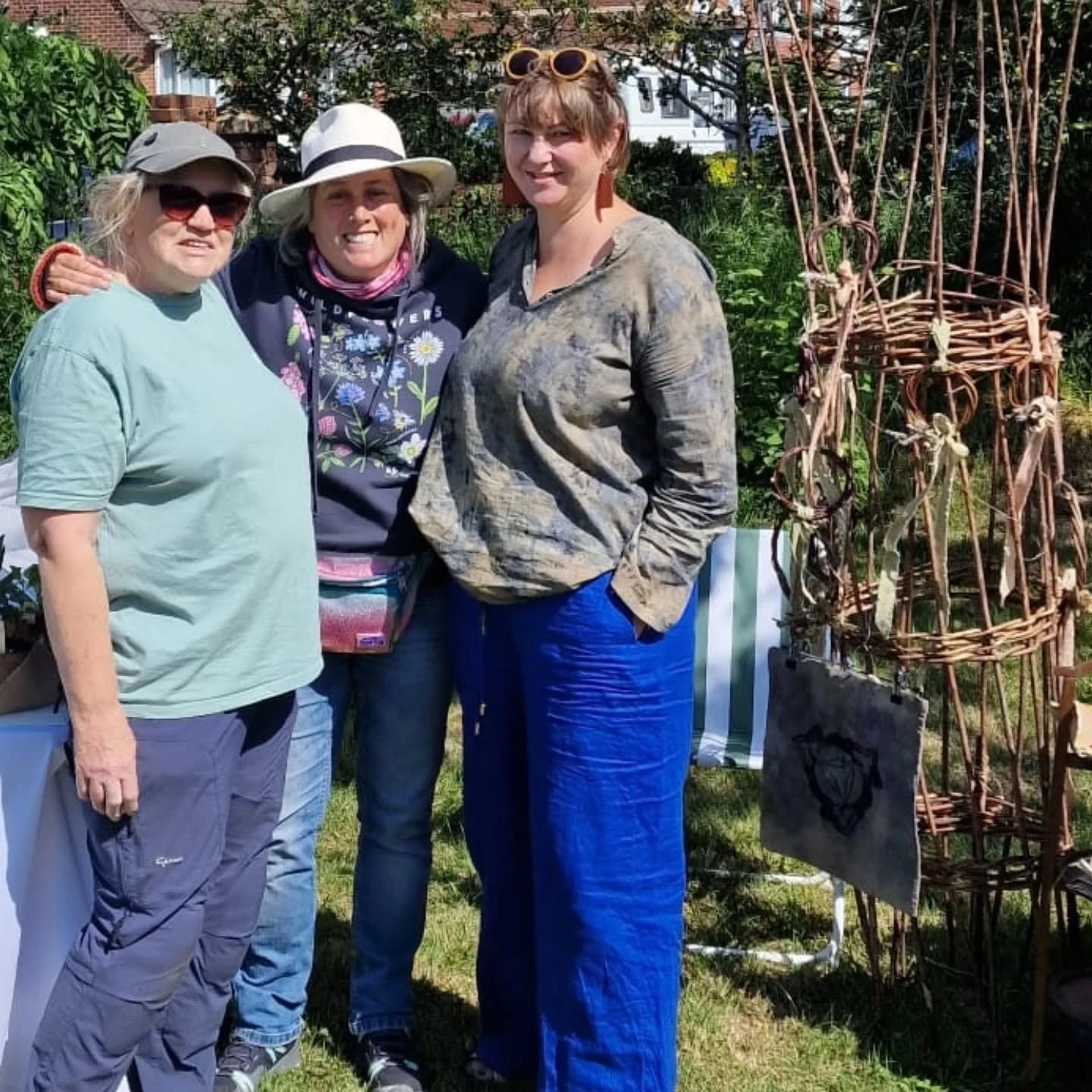 What a magic weekend that was! Plant stalls at @brillsville_market and @pincescommunitygarden open day both organised and visited by wonderful people: THANK YOU!&nbsp;🌿 🌿 🌿 

I'm so grateful to everyone who came over for a chat and to buy plants -