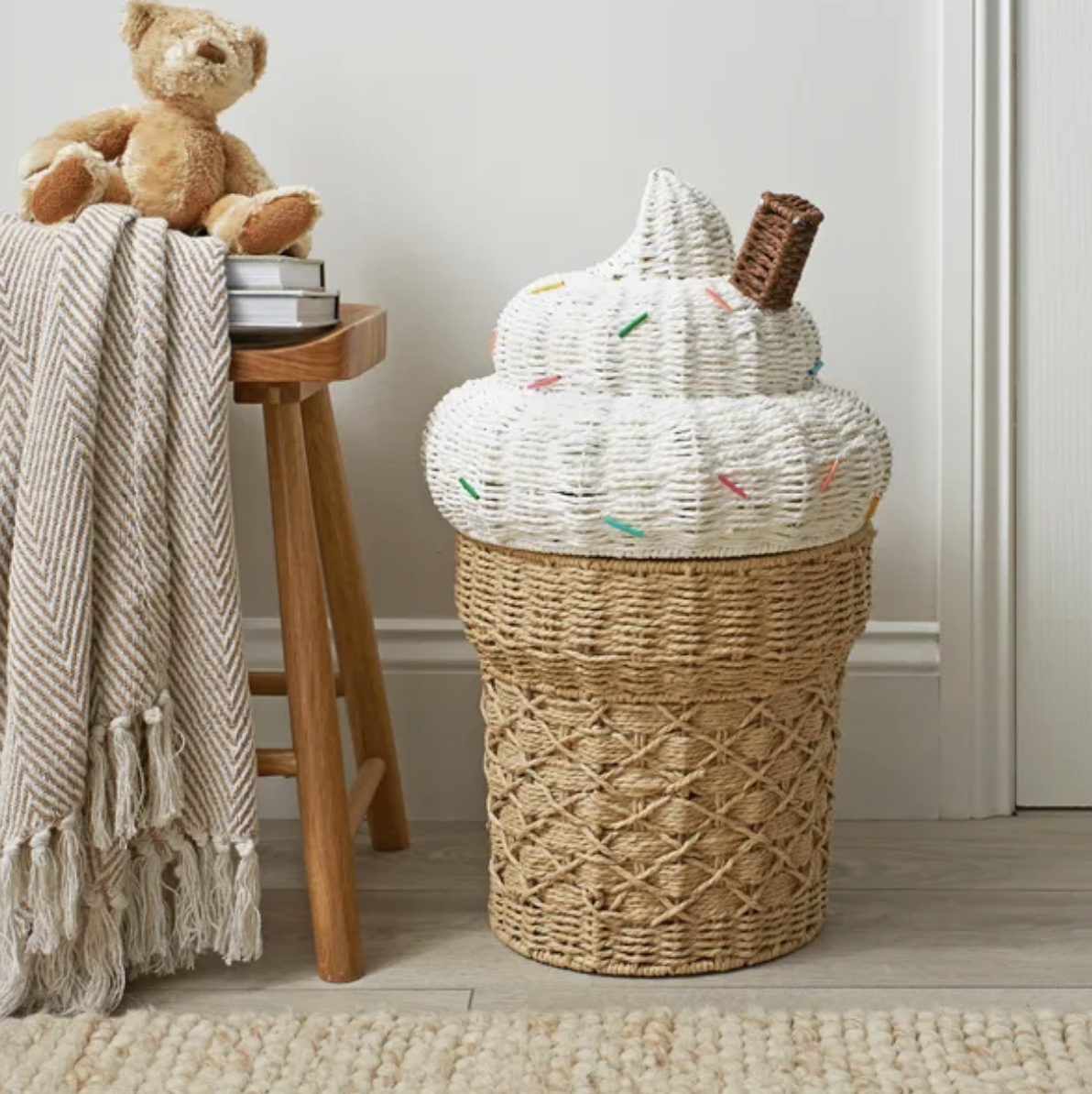 I almost shrieked when I came across this little ice-cream washing basket for my daughter from Dunelm! 