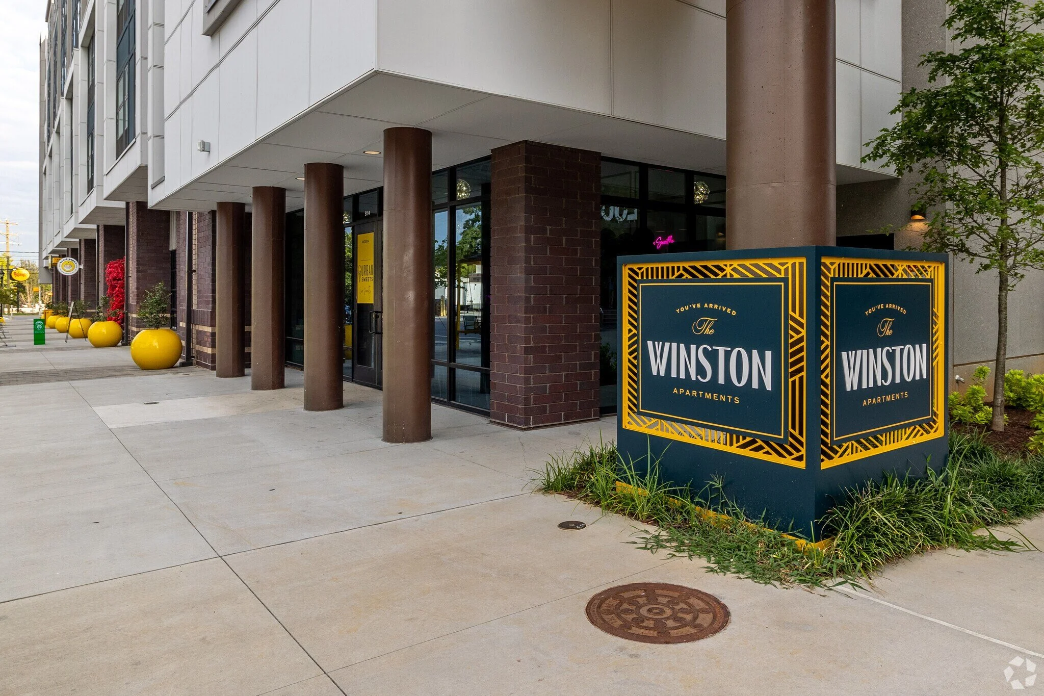 222-West-Blvd-Charlotte-NC-Building-Photo-2-LargeHighDefinition.jpg