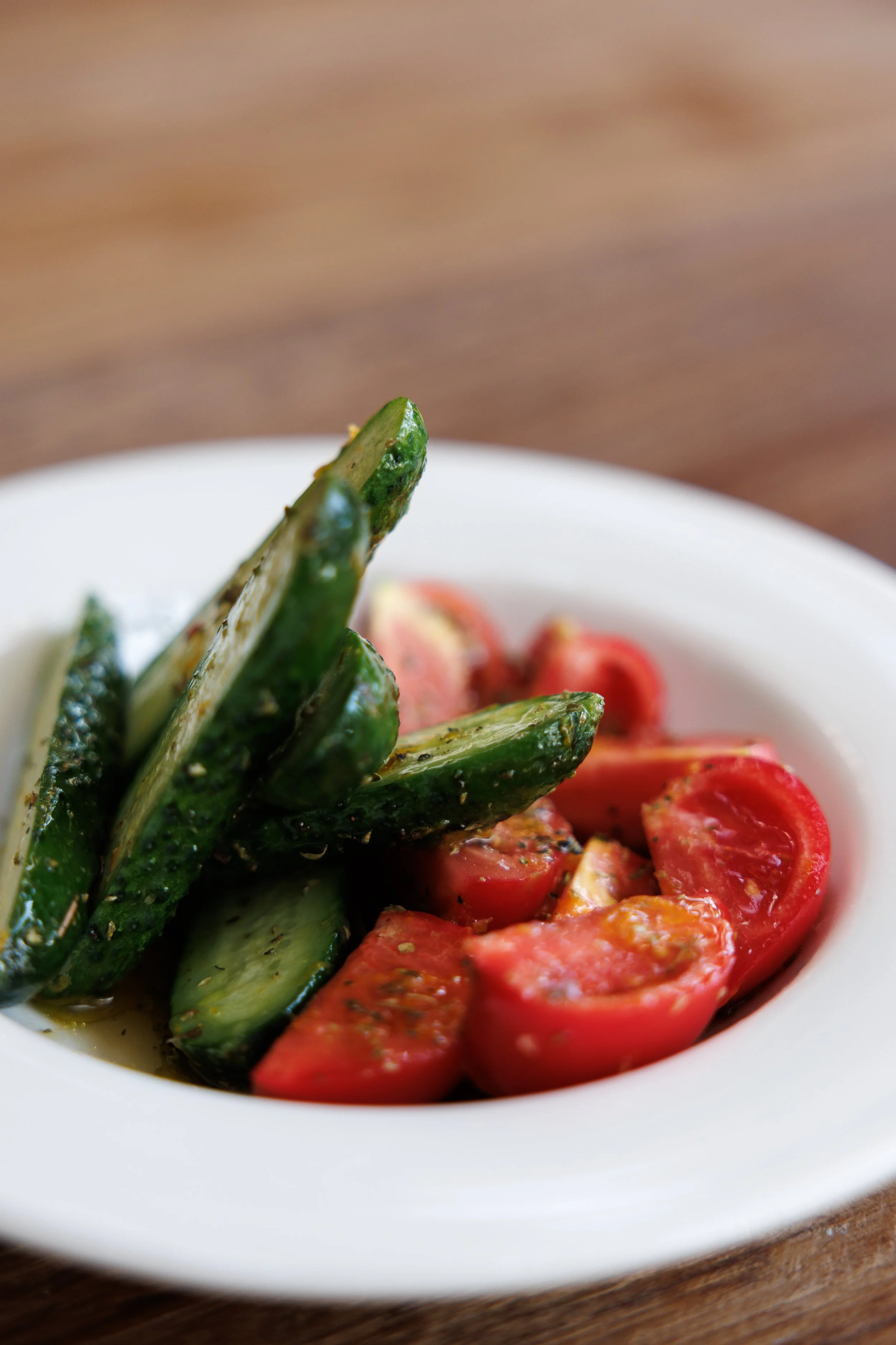 Sabzi Zendeh / uzbek tomato, orzu cucumber, sweet lemon / 42 AED