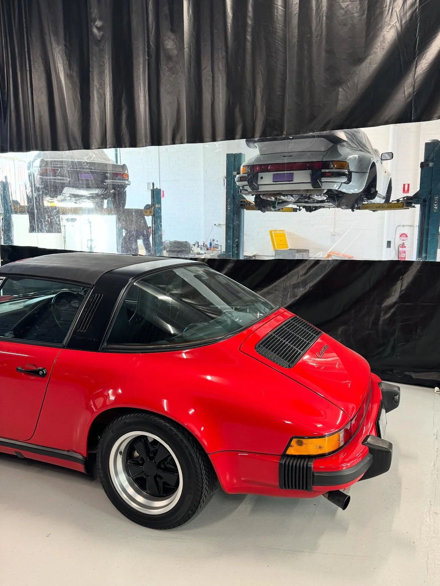Sublimotive Deutsches Haus? 🇩🇪

Germans multiplying in the shop this week.. follow along to see more! 

━━━━━━━━━━━━━━━

Get in touch to find out more about our dry ice detailing services:

💬 @Sublimotive
📧 info@sublimotive.com.au
🌐 Sublimotive.