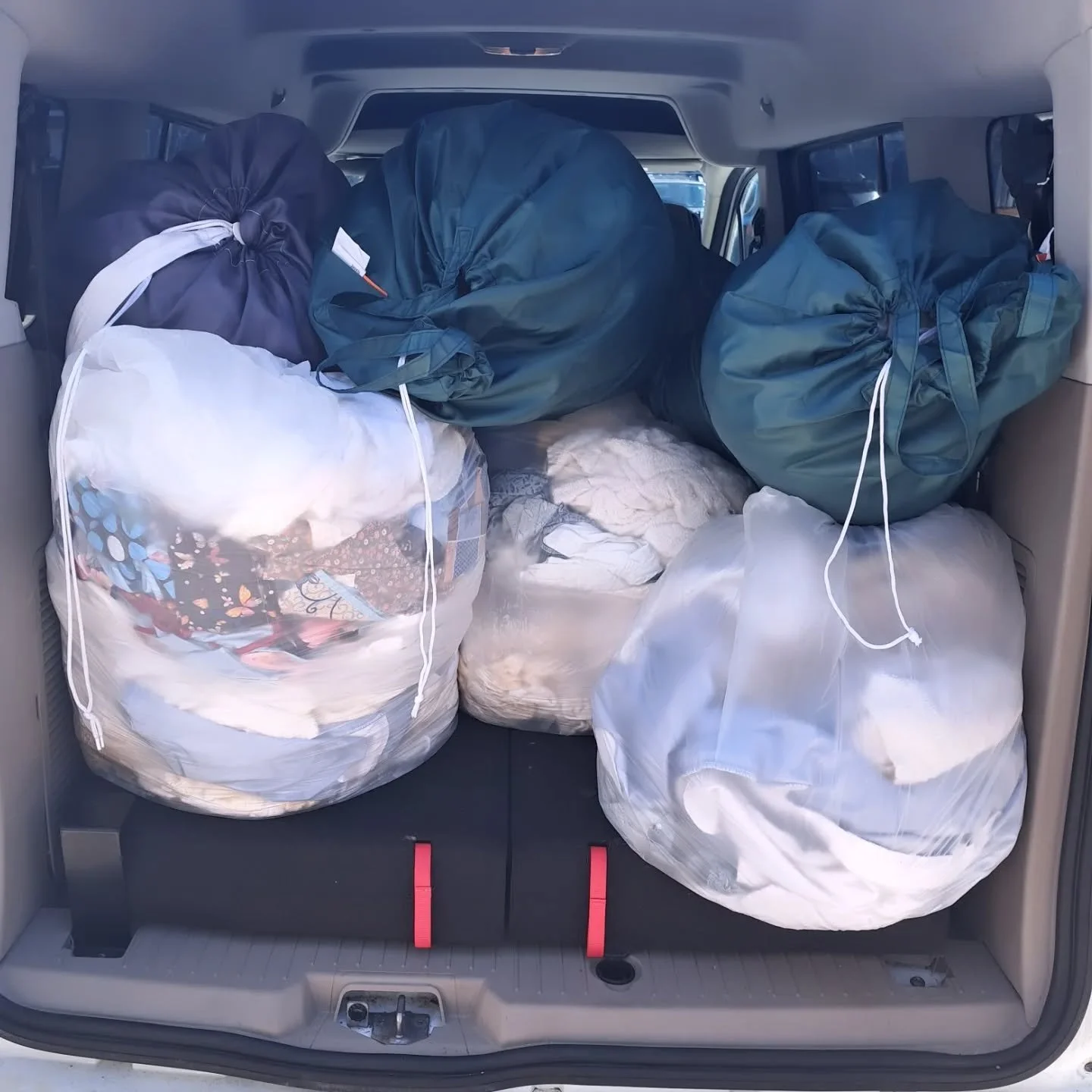 Laundry made easy-  servicing local med spas, barber shops, massage therapist, and more. Leave the laundry to us so you can focus on your business. Schedule a pick up on our website and watch for the laundry mobile. #washdryfold #pickupanddelivery #l