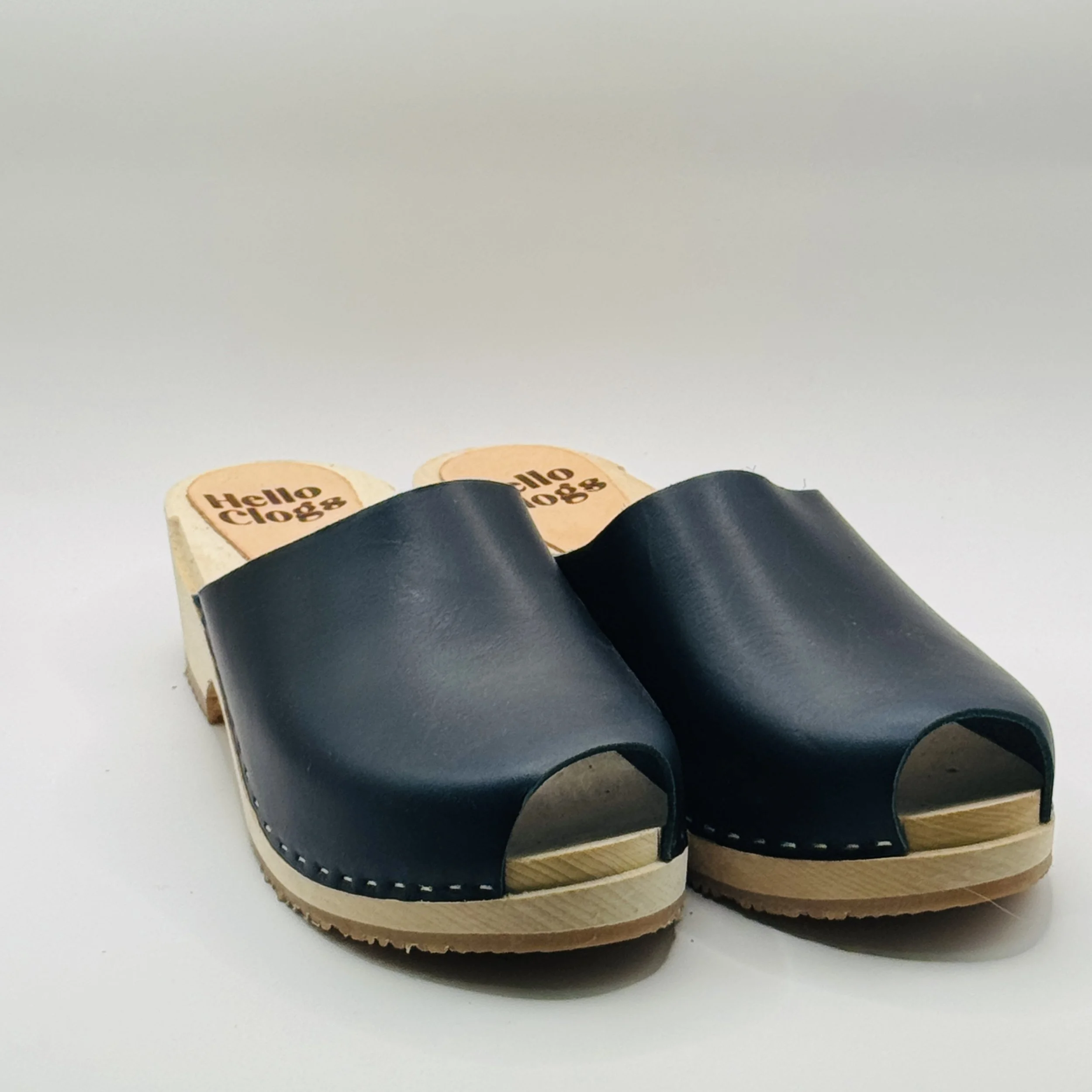 The Magnolia in Navy Size - 43