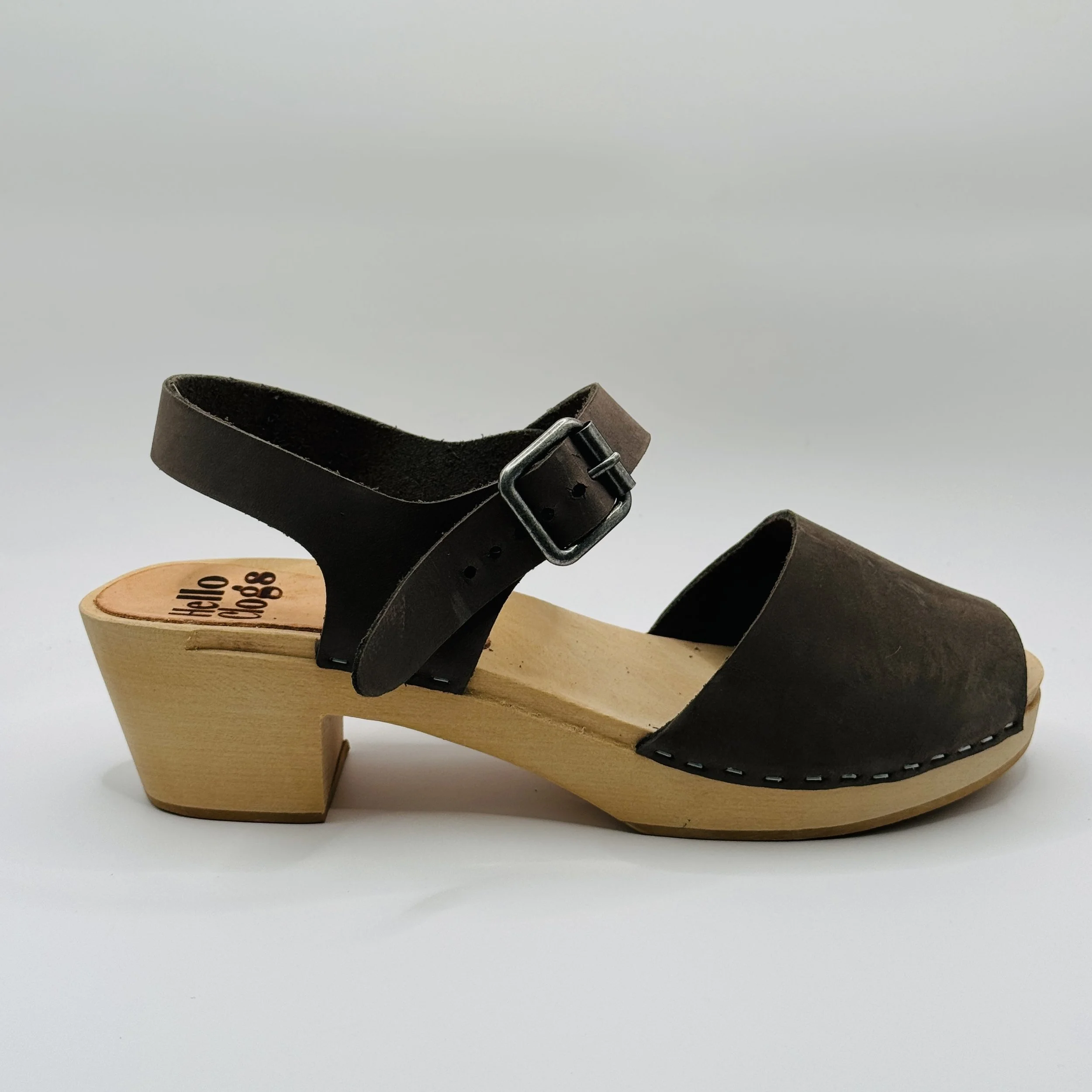 The Tulip in Smoke Size - 38