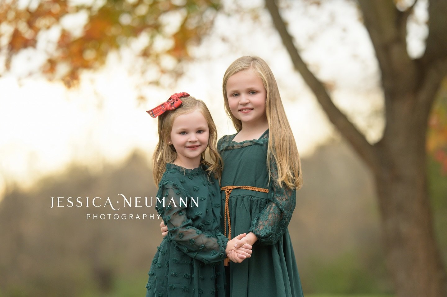 We hope everyone enjoyed their Thanksgiving break! JNP has a lot to be thankful for this year. 🤍

As a final reminder, I will not be booking any sessions in the month of December, however my books are already open and a couple of weekend/Friday even