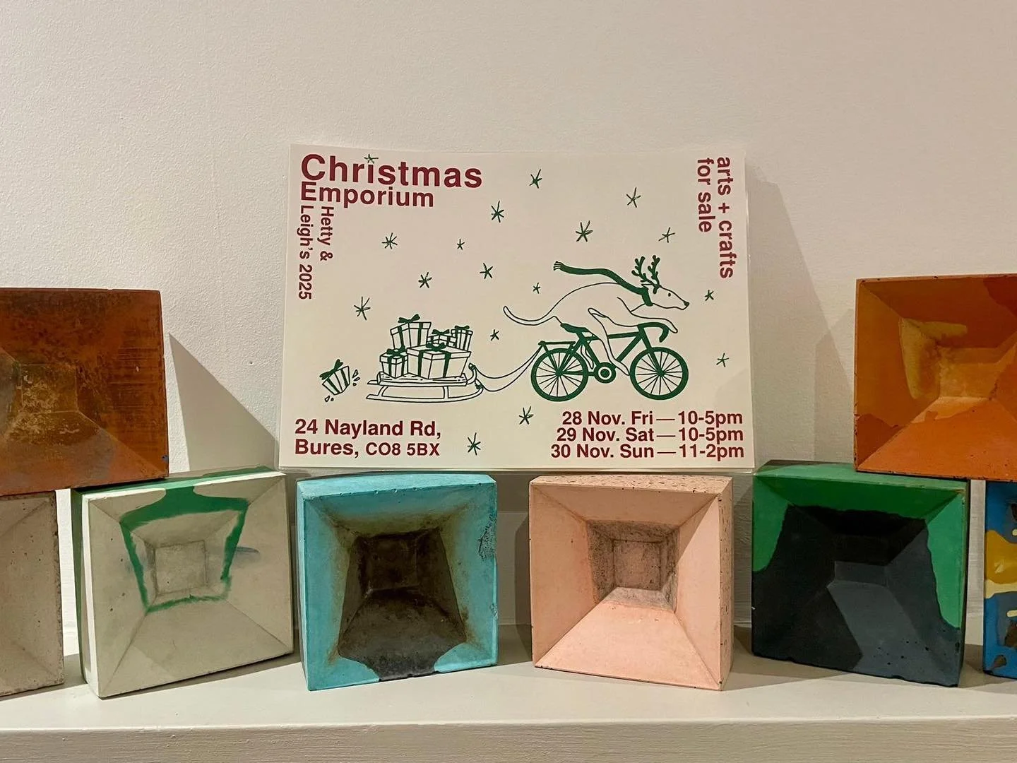 Christmas Emporium sale!!

Come on down Friday and Saturday 10am-5pm and Sunday 11am-2pm where I will be exhibiting NEW WORK in Bures, Suffolk. I will be exhibiting work with a range of brilliant local artist.