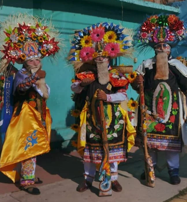 PHOTO-2025-12-22-12-34-07 4.jpg