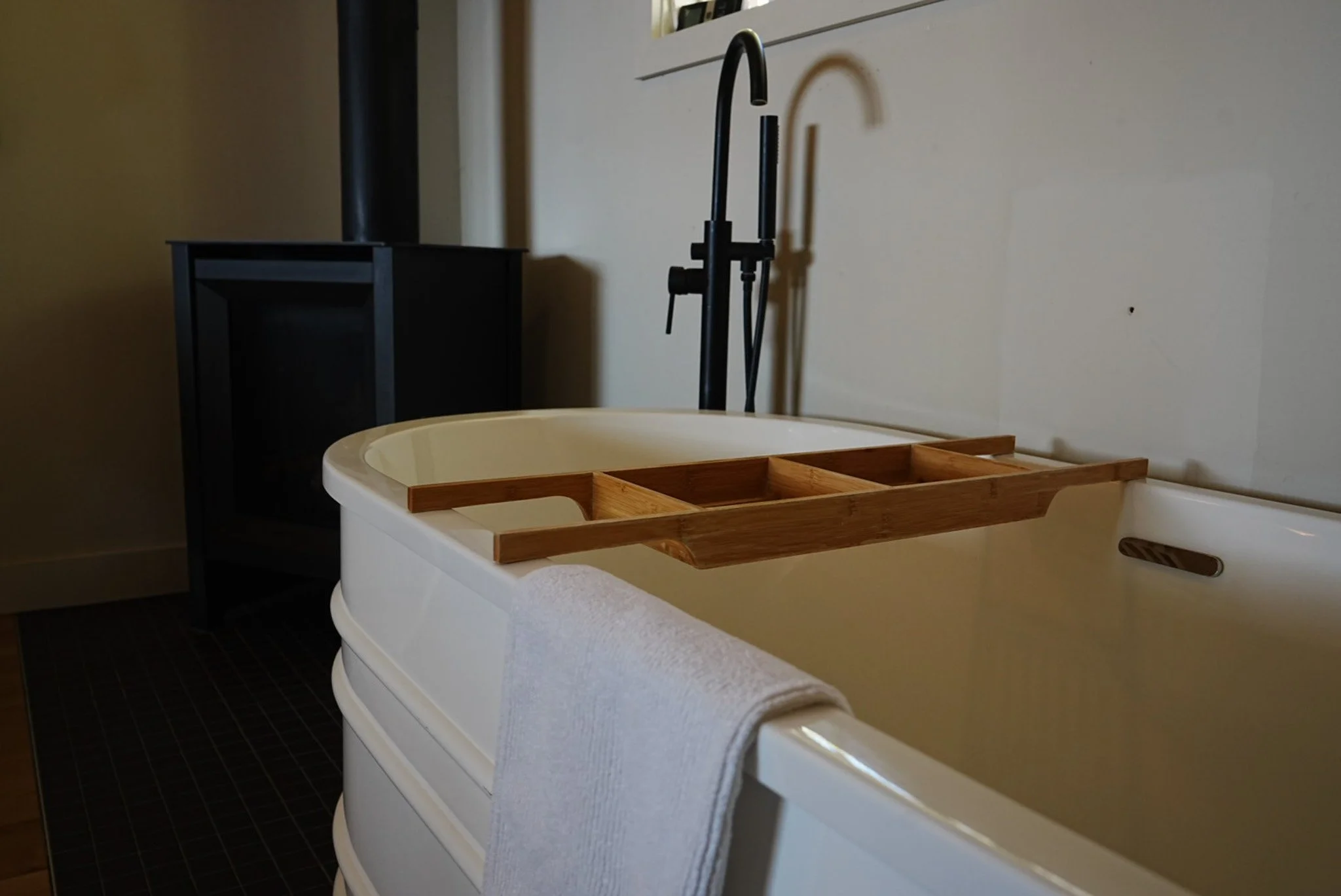 Exhale Edit .01 — Somewhere Inn, Calabogie