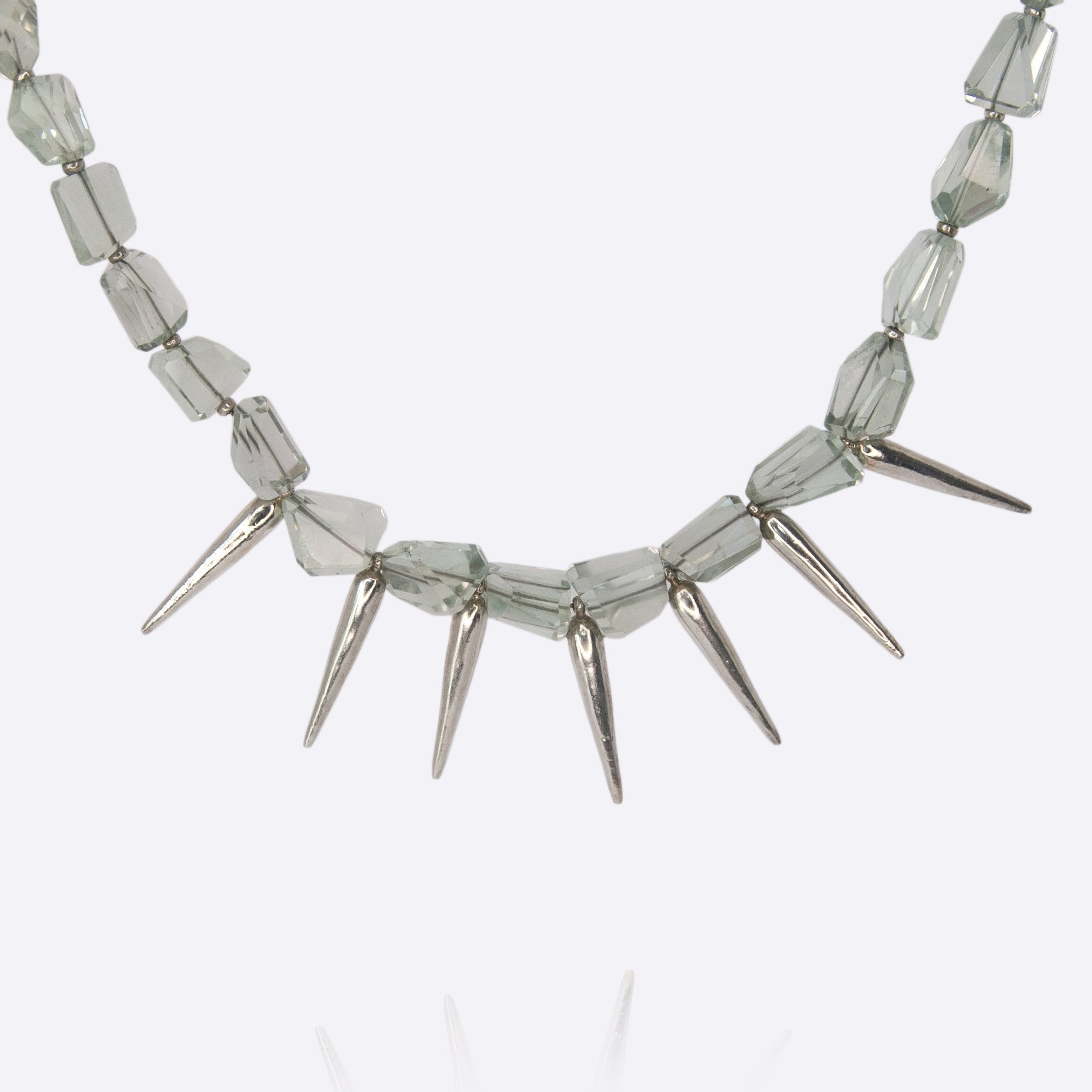 Greenspikecollar.jpg