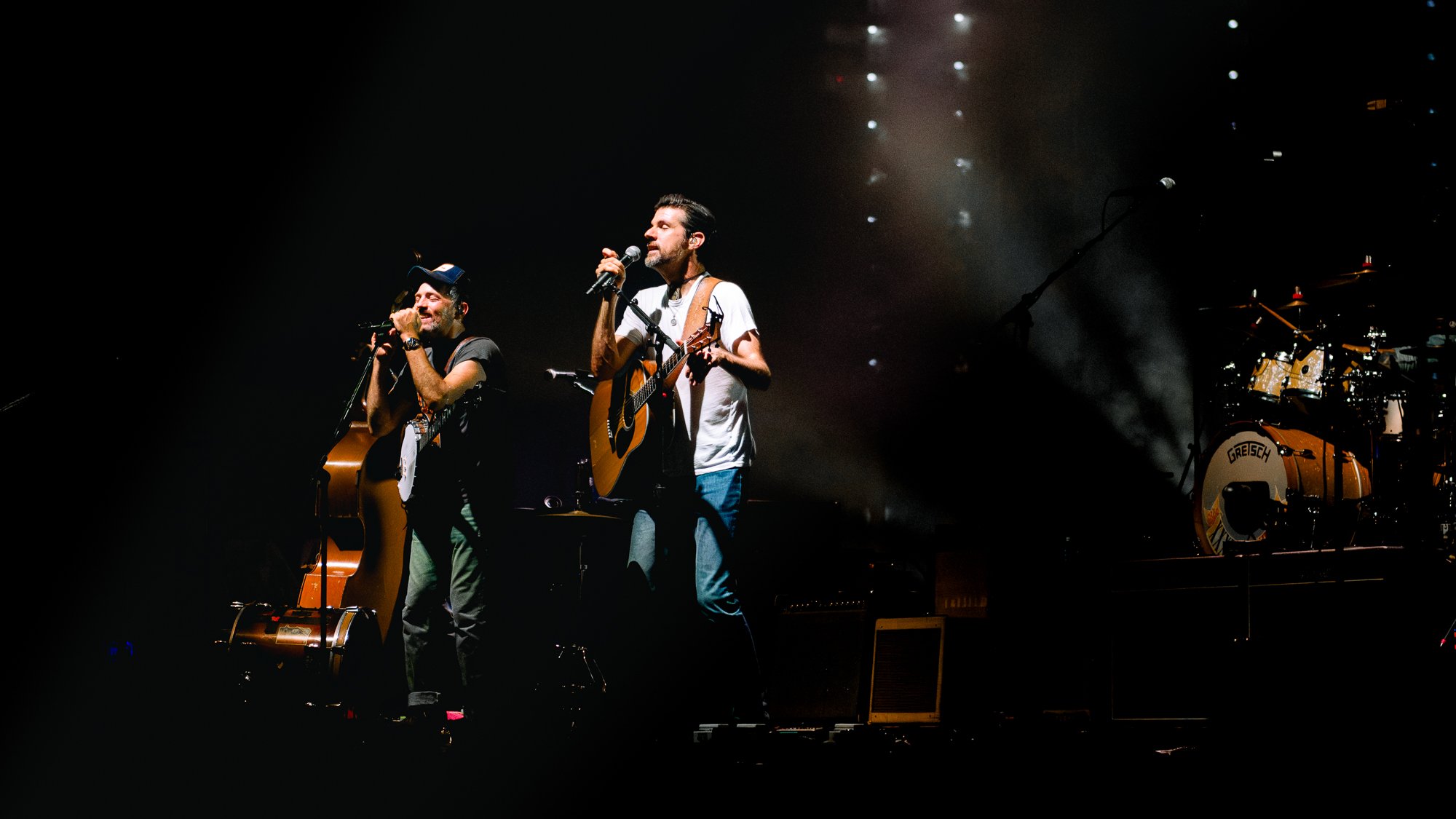 111024_TheAvettBrothers_H2_Majestic_2000px_@lightandlensmedia_-18.jpg