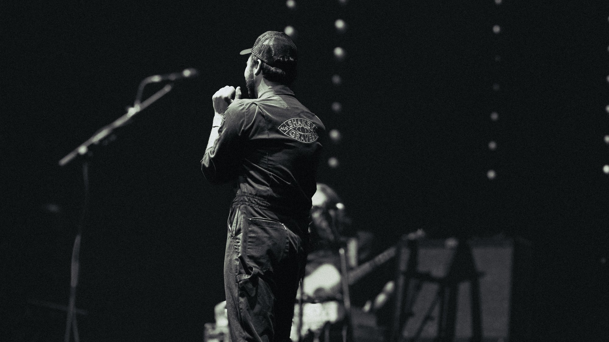 111024_ShakeyGraves_Majestic_2000px_@lightandlensmedia_-32.jpg