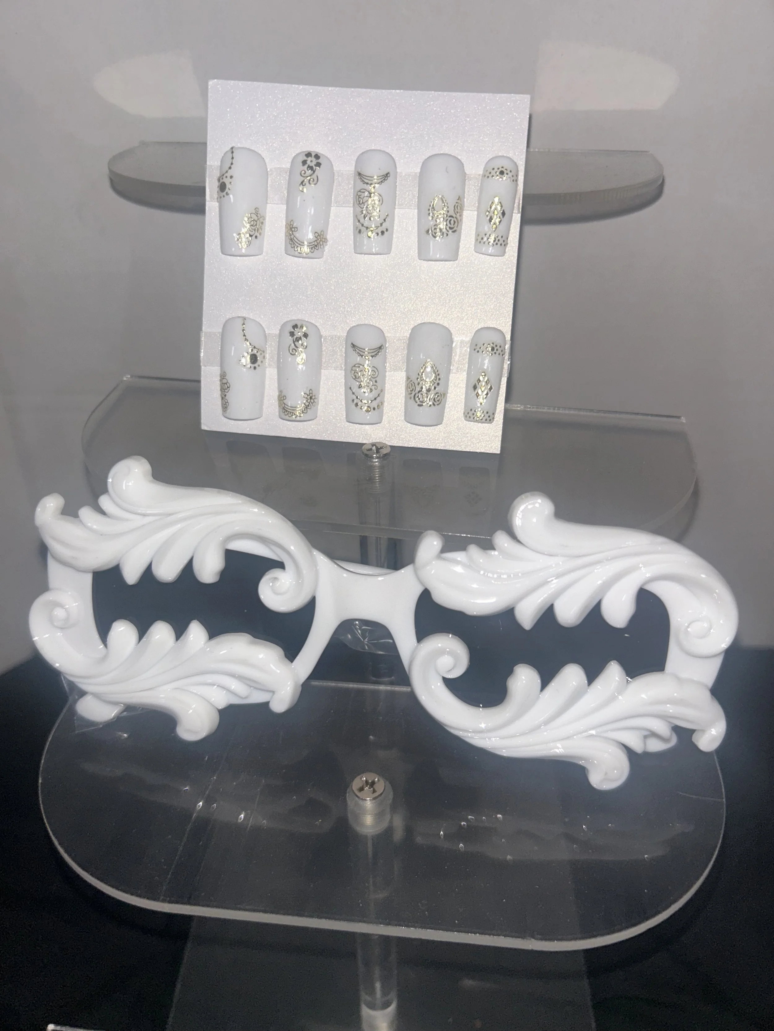 Unique White Gold Nail Set