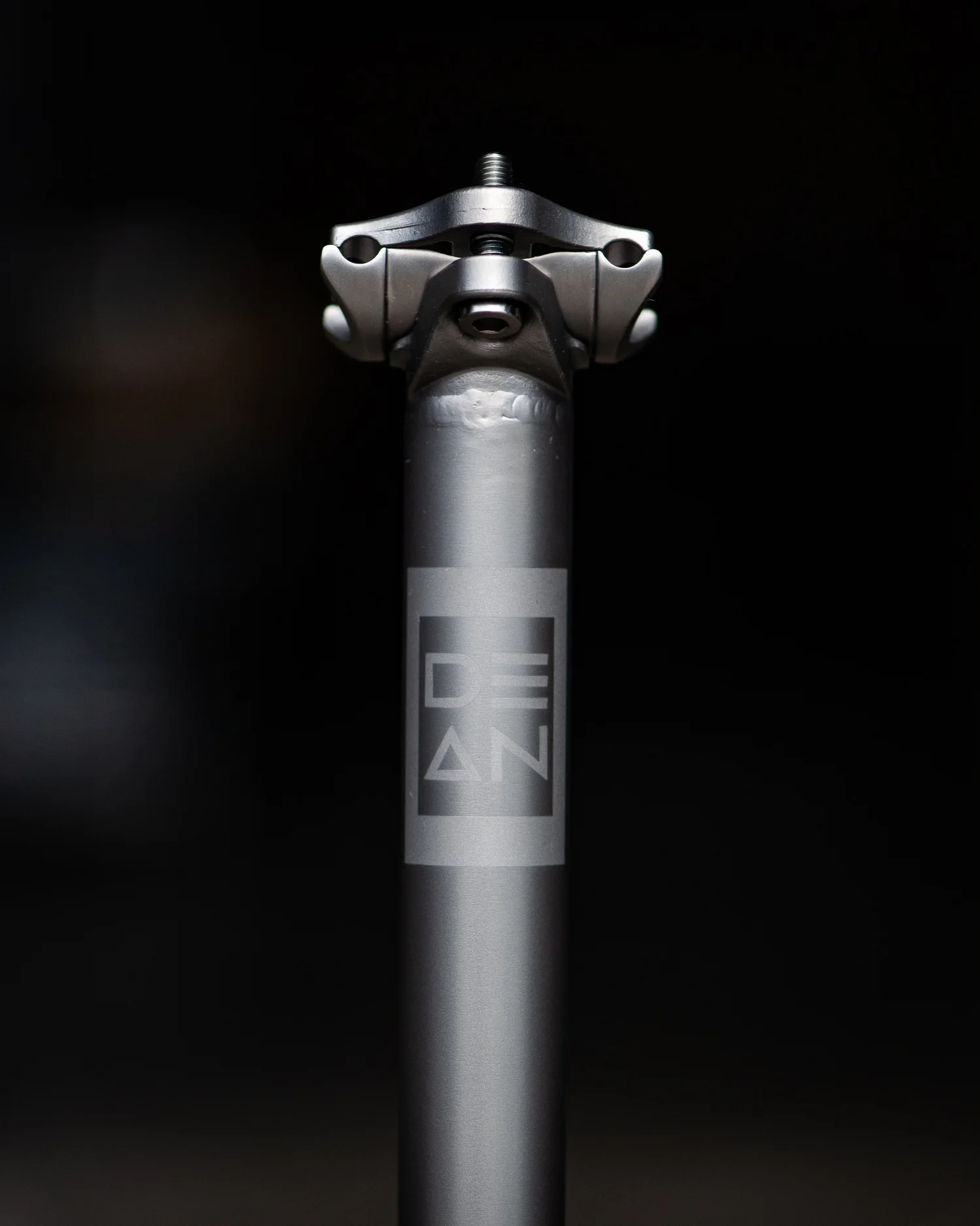 Brompton shop carbon 2025 seatpost cheap