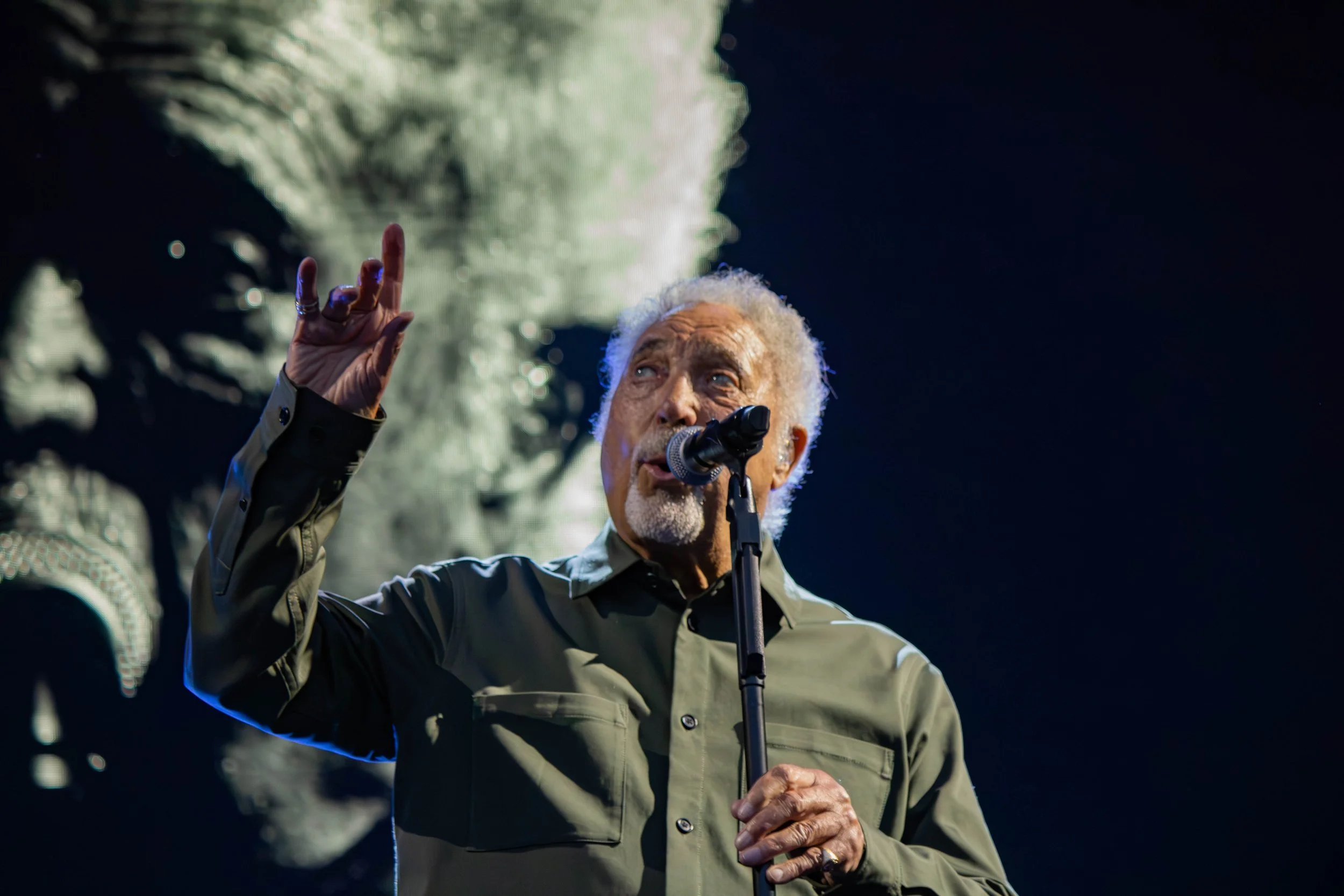 Tom Jones 
