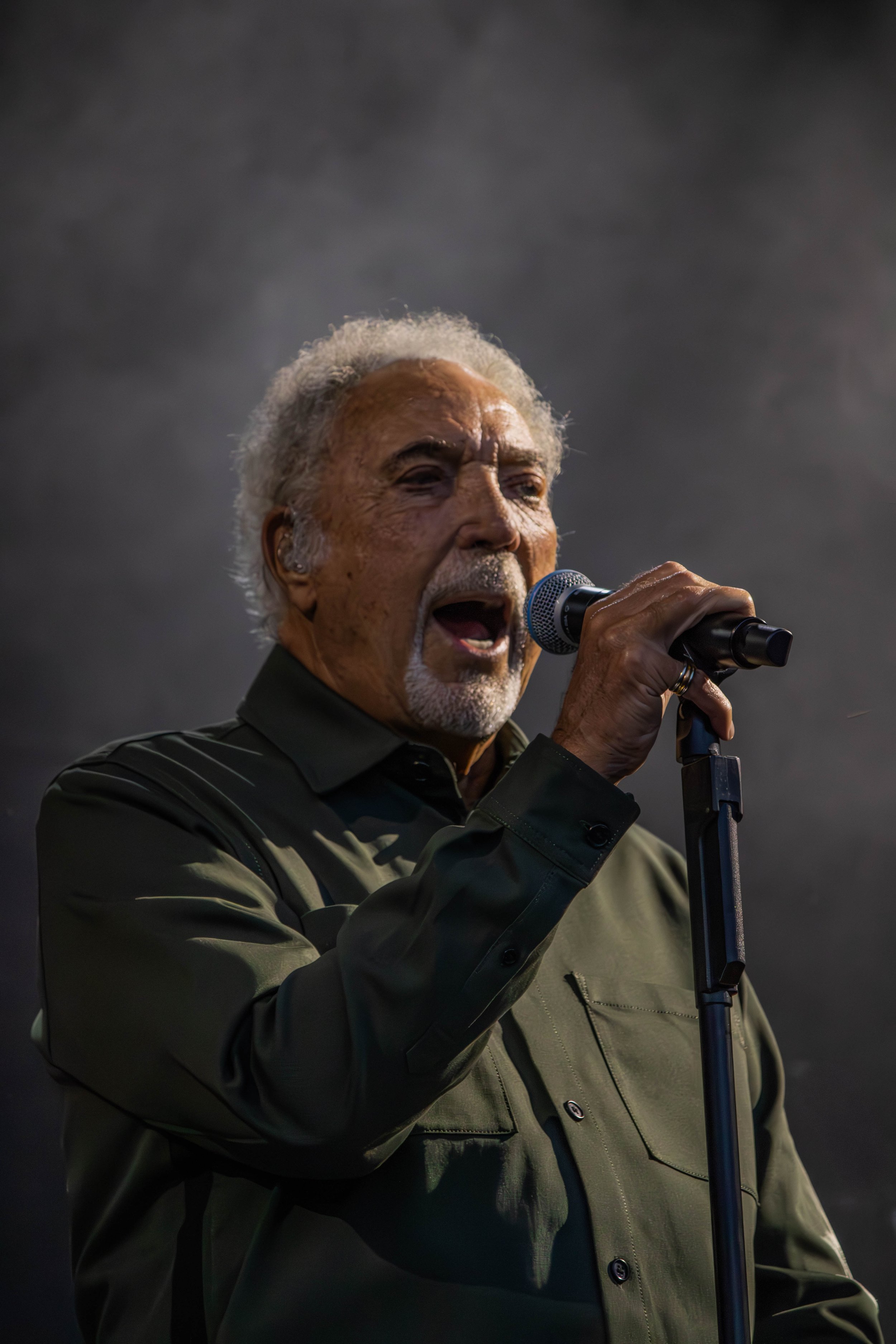 Tom Jones 