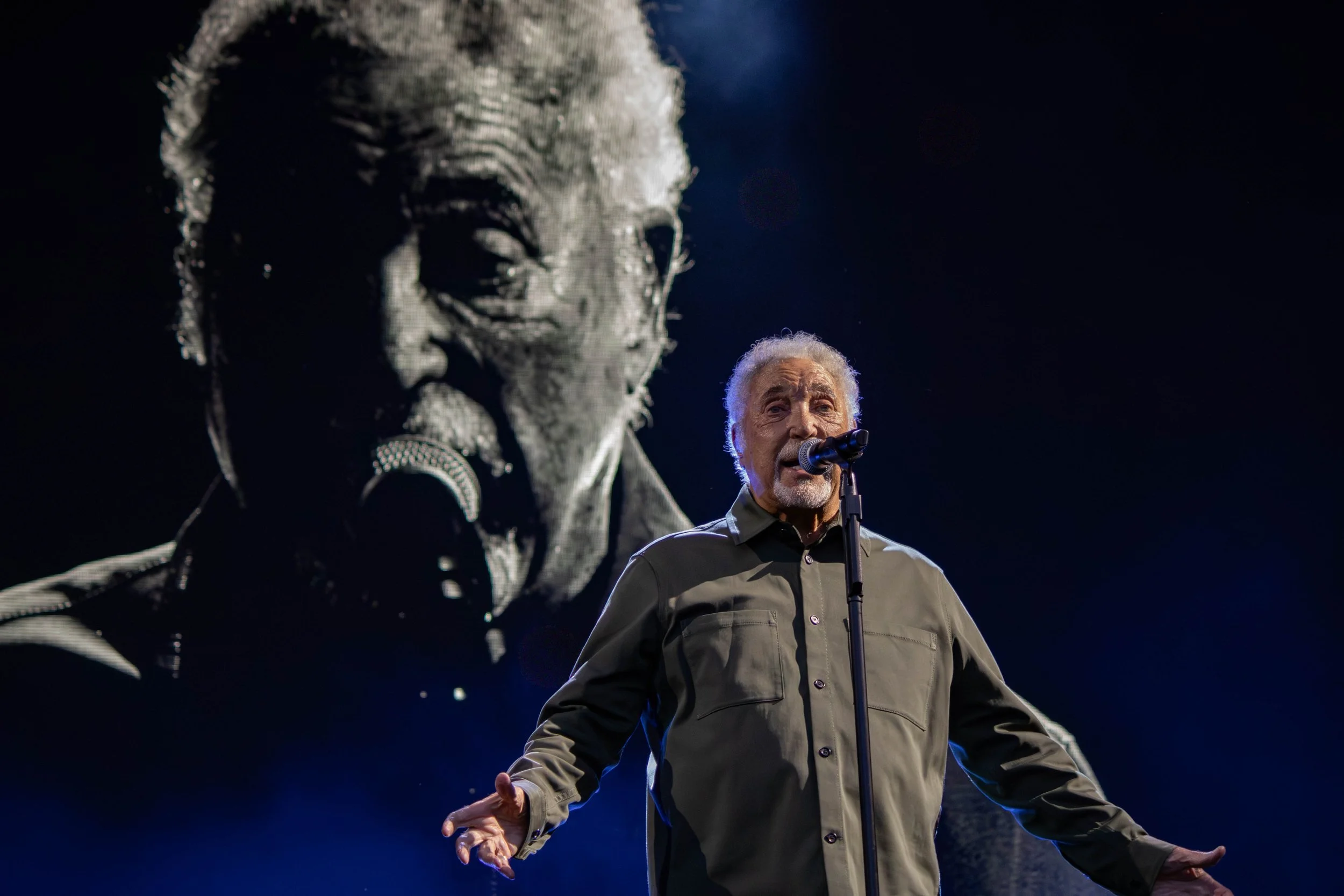 Tom Jones 
