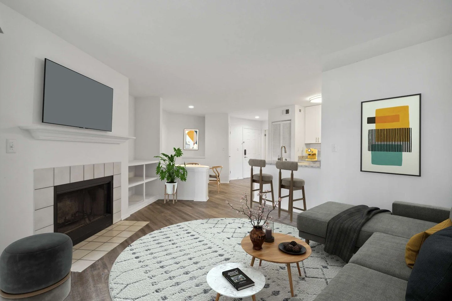 Simple. Bright. Yours. Your new living room awaits at The Village at Windermere. ✨

#ApartmentLiving #WestChesterPA #HomeSweetHome #ModernLiving #InteriorDesign #ResortStyle #DreamHome #MoveInReady #LiveWindermere #OpenHouse #NewBeginnings #LoveWhere