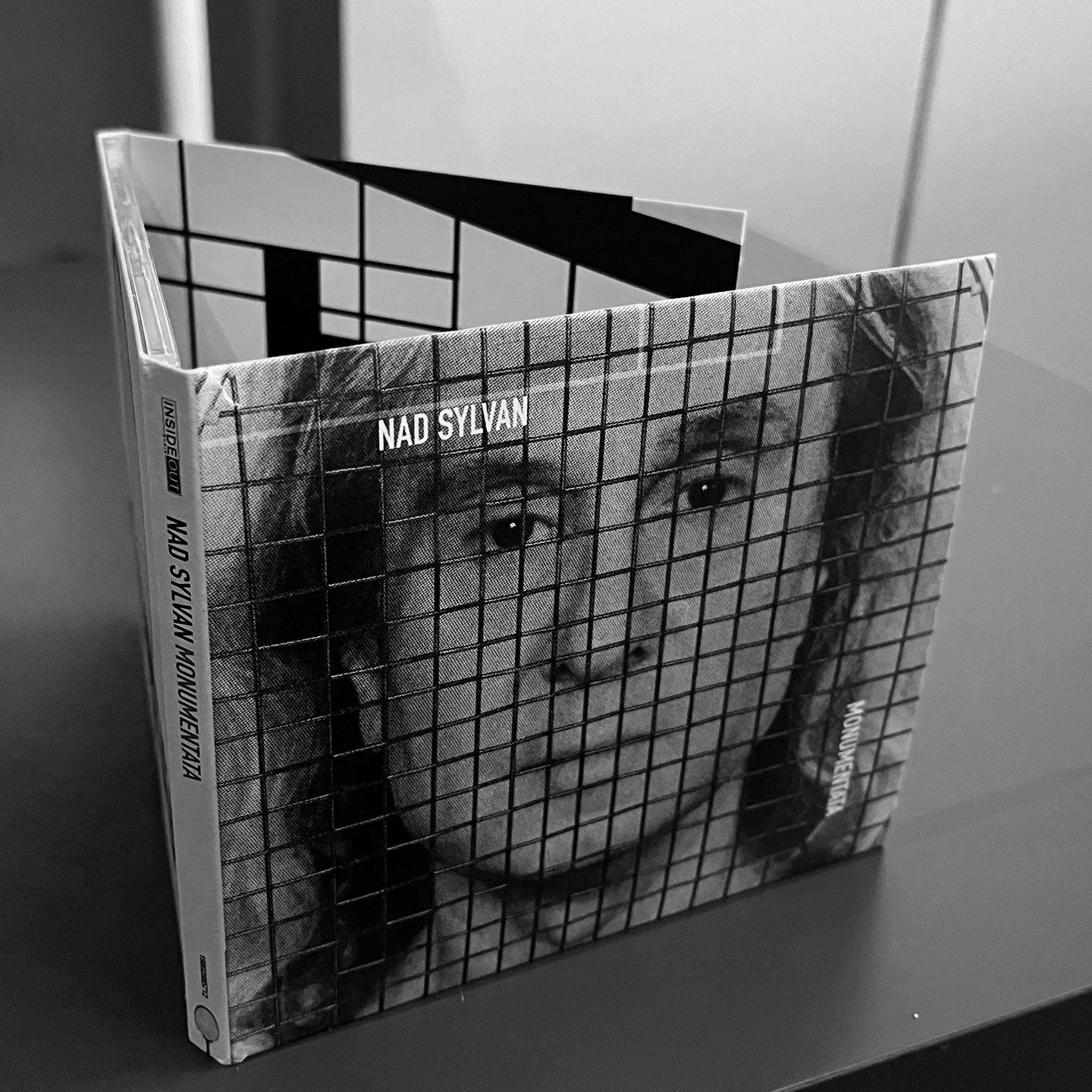 F&ouml;rsta CD cover portr&auml;ttet...