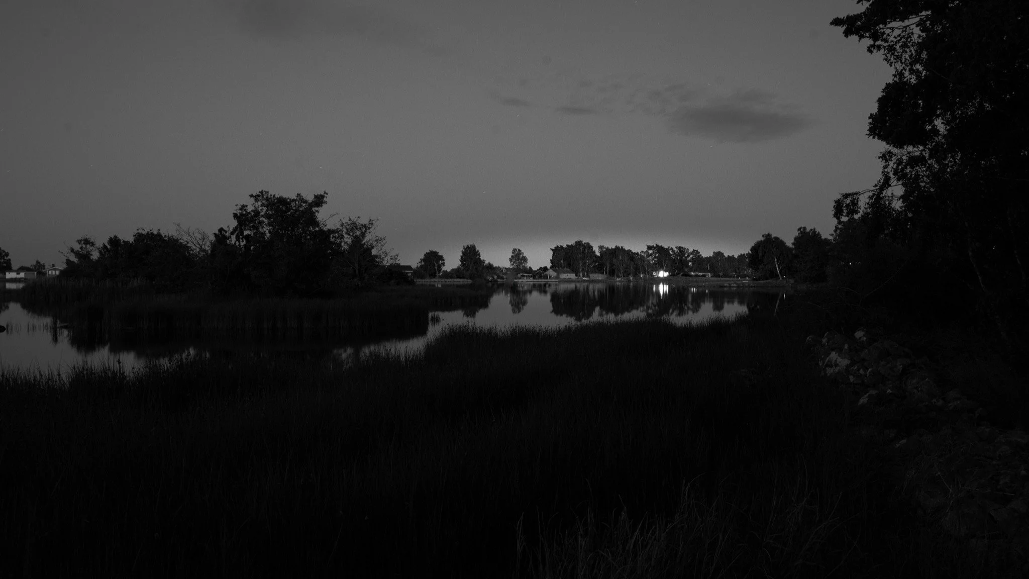 Distant light...

@carlsonphoto
#bnwzone
#photowall_bw
#bnw_planet
#bnwsouls
#bnwphotographer
#bnw_rose
#blackandwhiteportrait
#blackandwhiteonly
#bnwp_2025