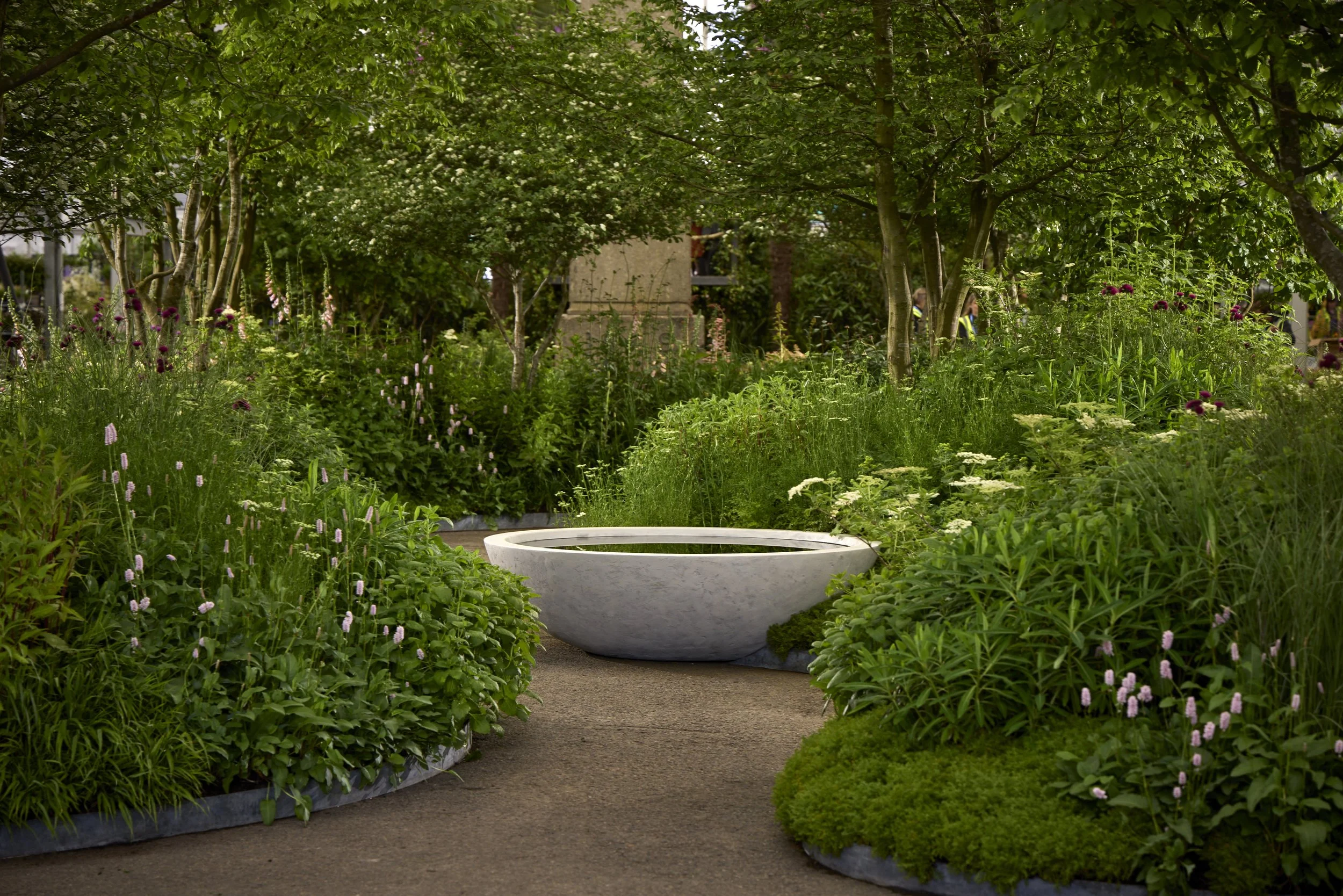 Monument-Feature-Garden-_T2_6102.jpg