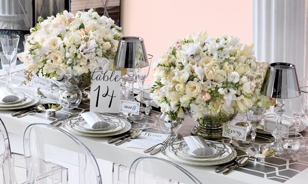 monique-lhuillier-reception-table-design-630.jpg