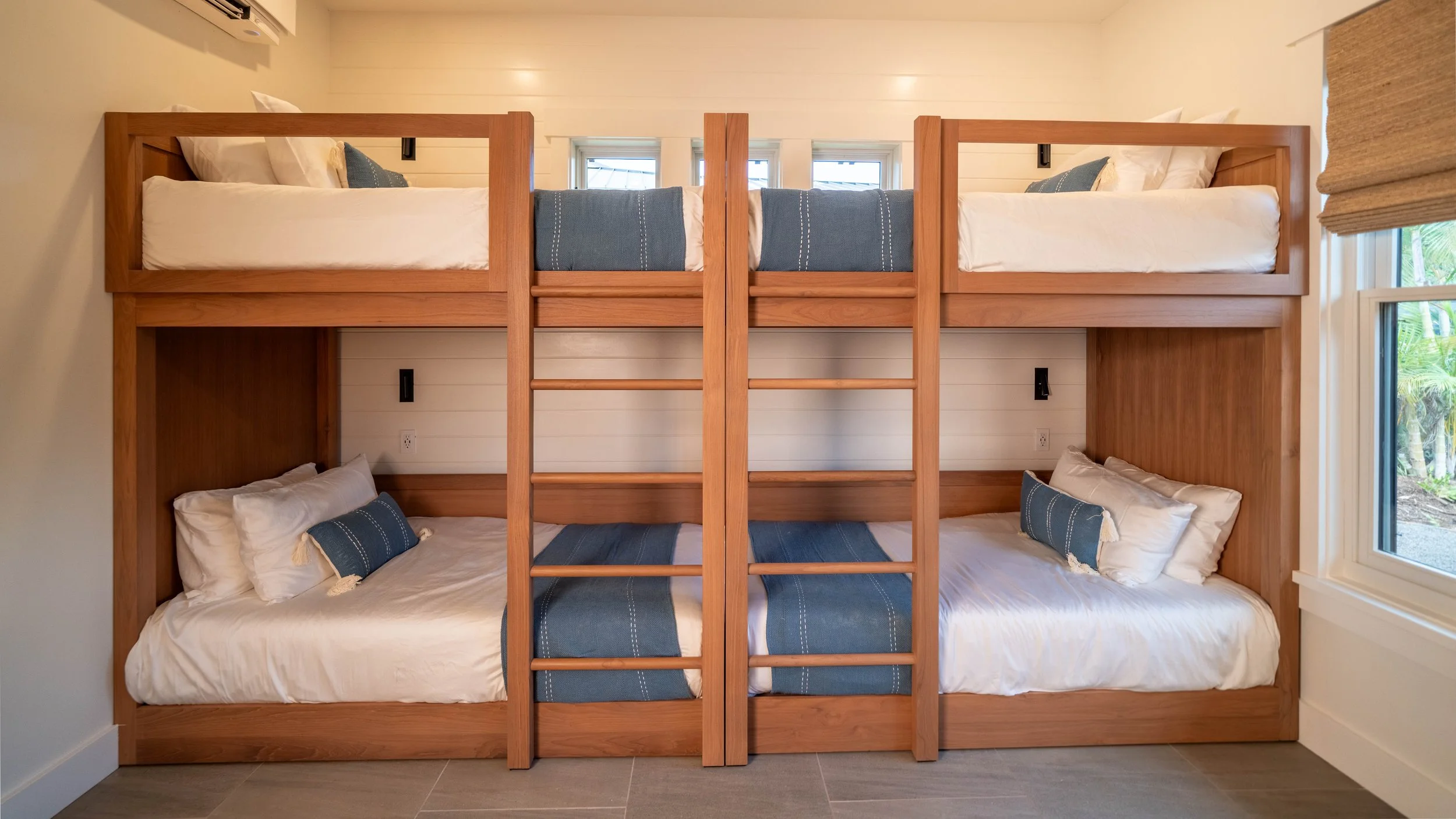 1- Bed 4-DSC00815-HDR.jpg