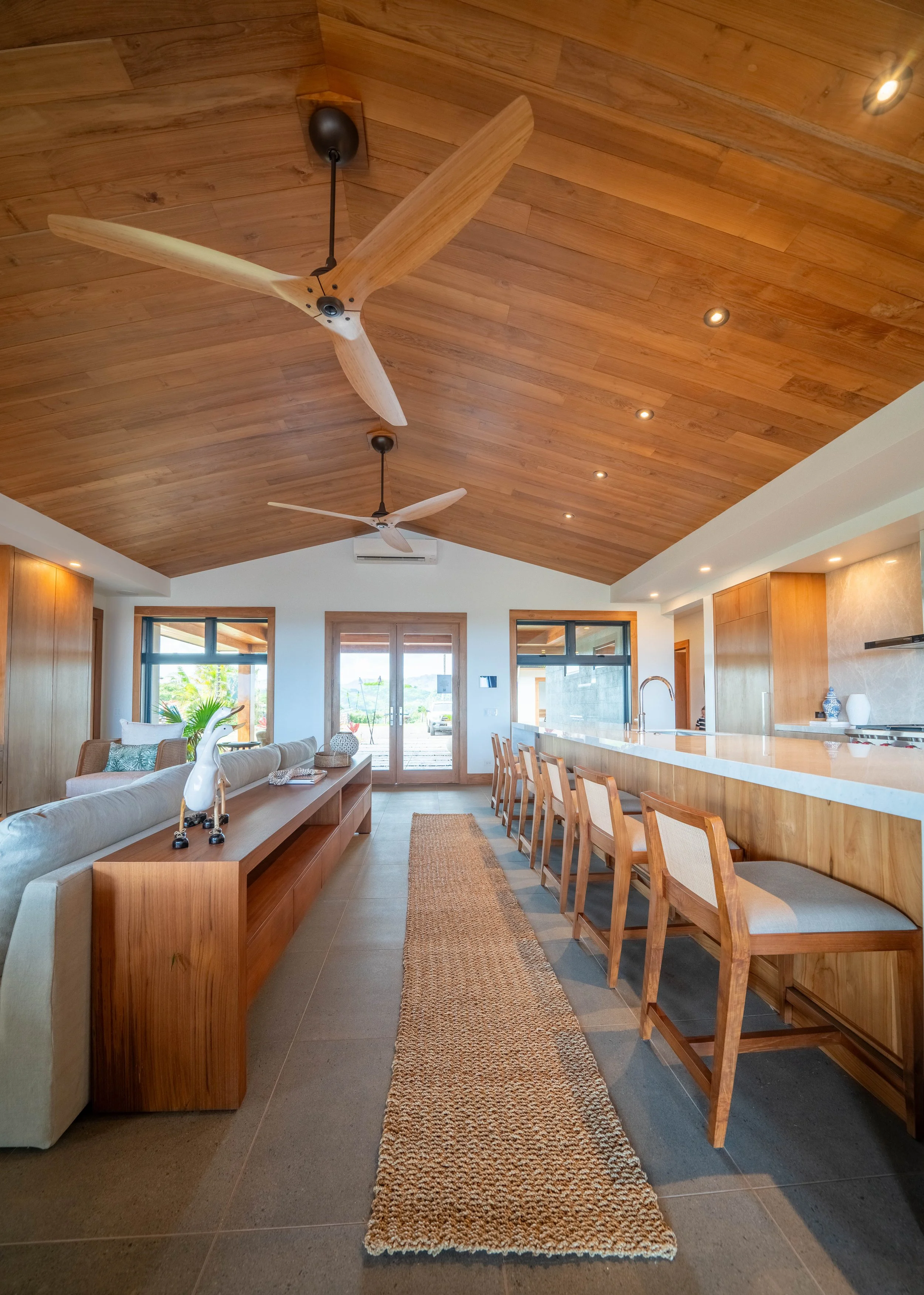 2 - Living Room-DSC03782-HDR.jpg