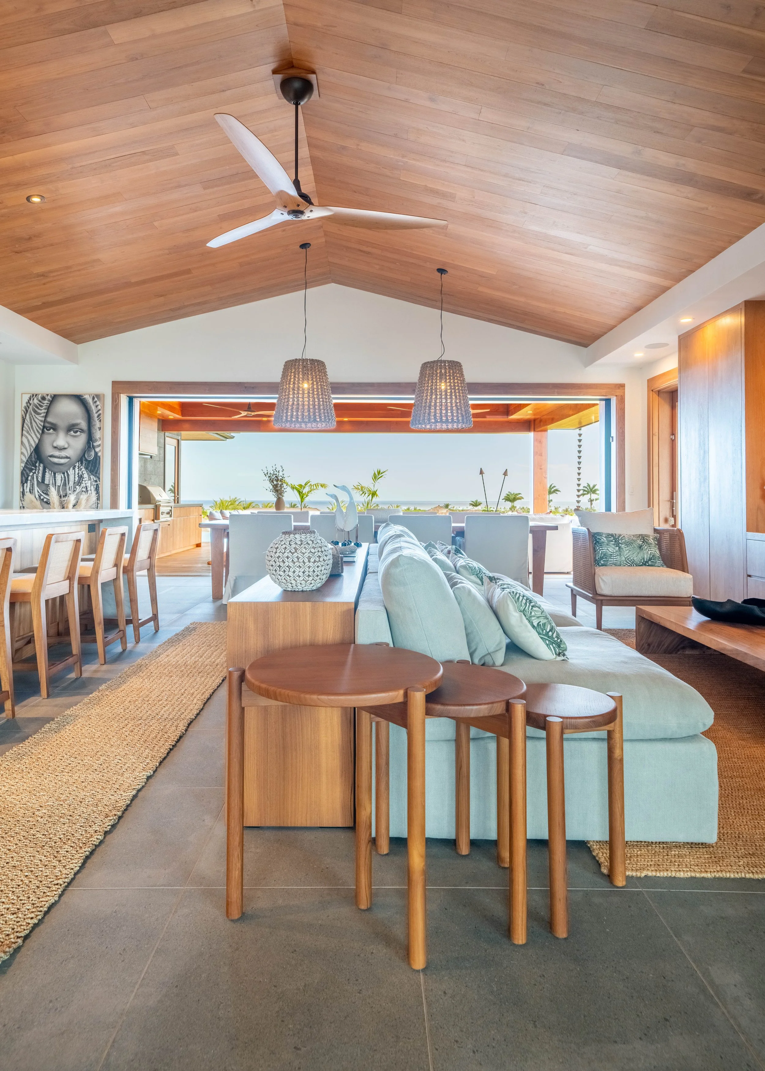 2 - Living Room-DSC03725-HDR.jpg