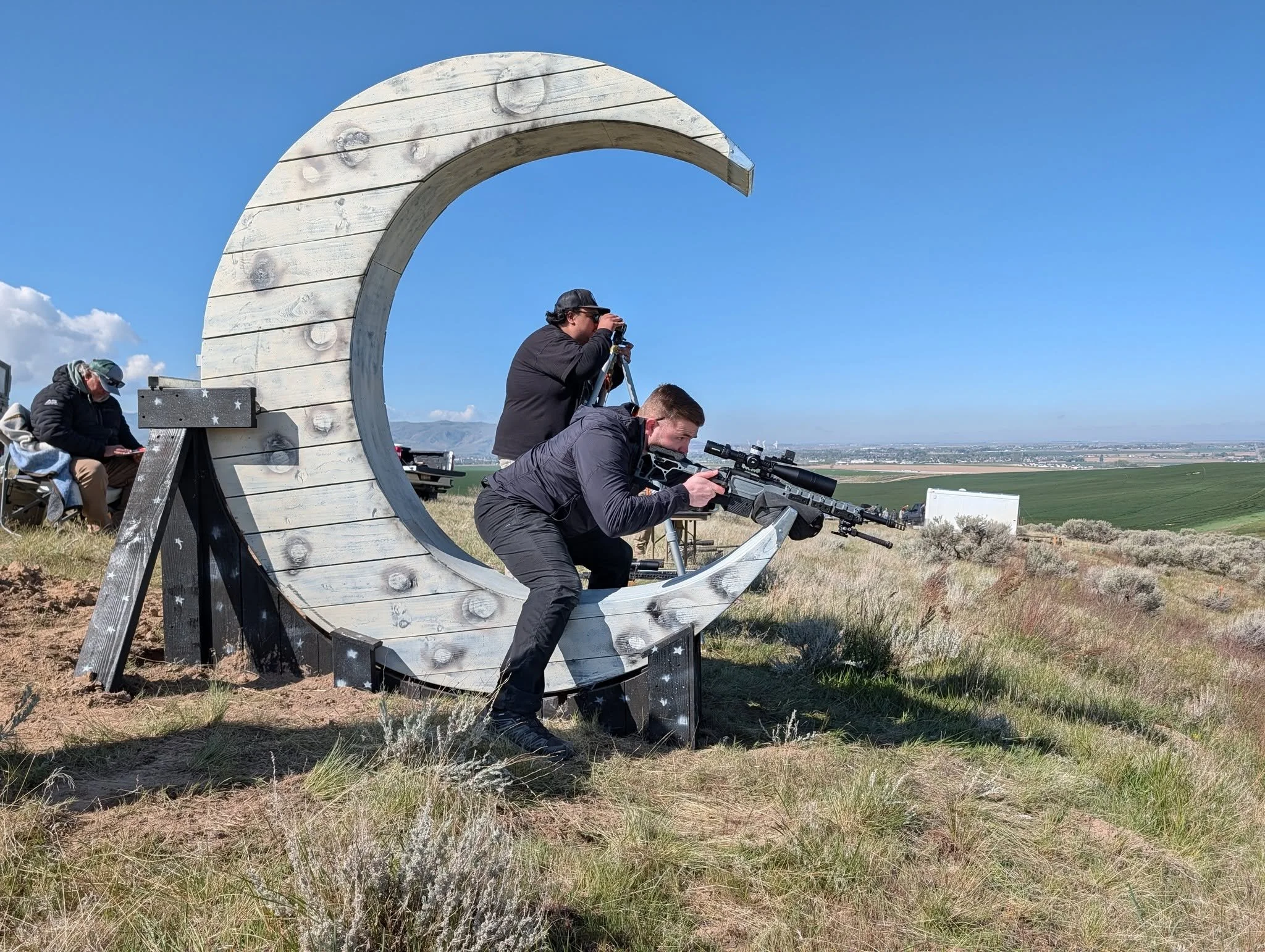 Shoot the moon!
