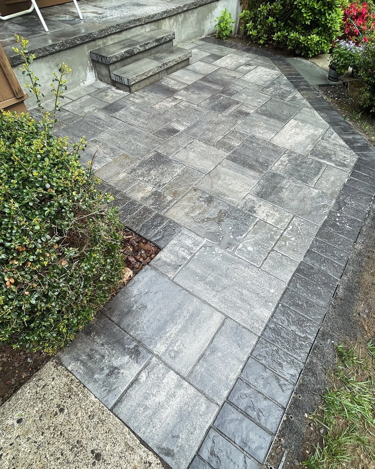 Another unilock project completed by us!
&bull;
&bull;
&bull;
&bull;
&bull;
&bull;
#southernmortarworks #bricklaying #construction #masonrycontractor #masonry #brickmason #stonemason #brick #stonework