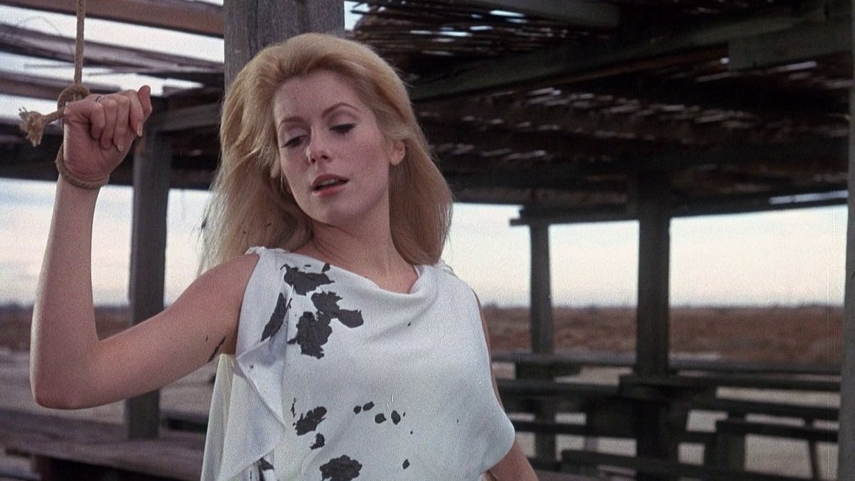 The Bridge of Reality & Fiction | Belle de Jour (1967)