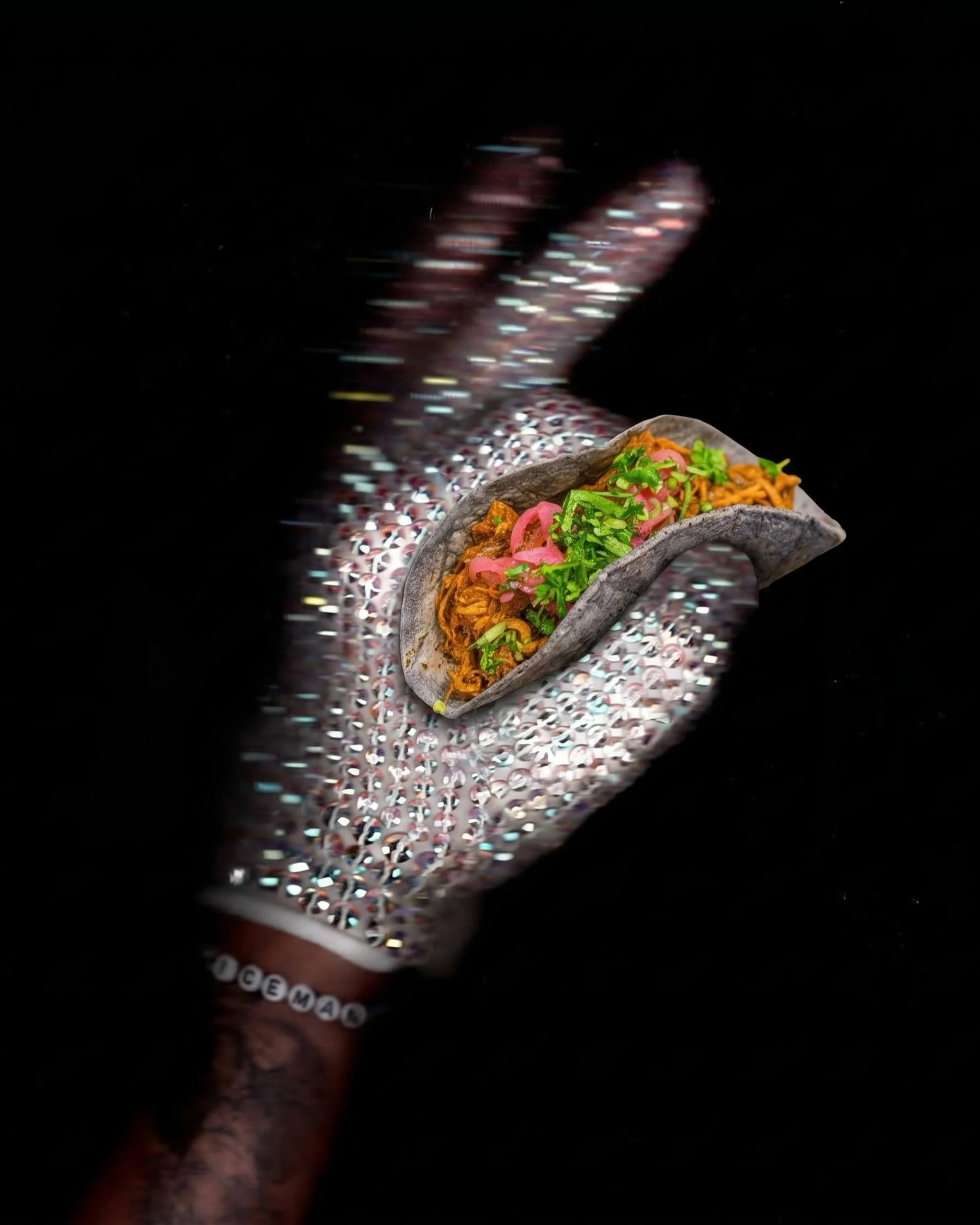 Certified taco classics 🌮🧊

Catch us at First Canadian Place &amp; Union Station.
&bull;
#toronto #torontoeats #tacos #iceman #drake