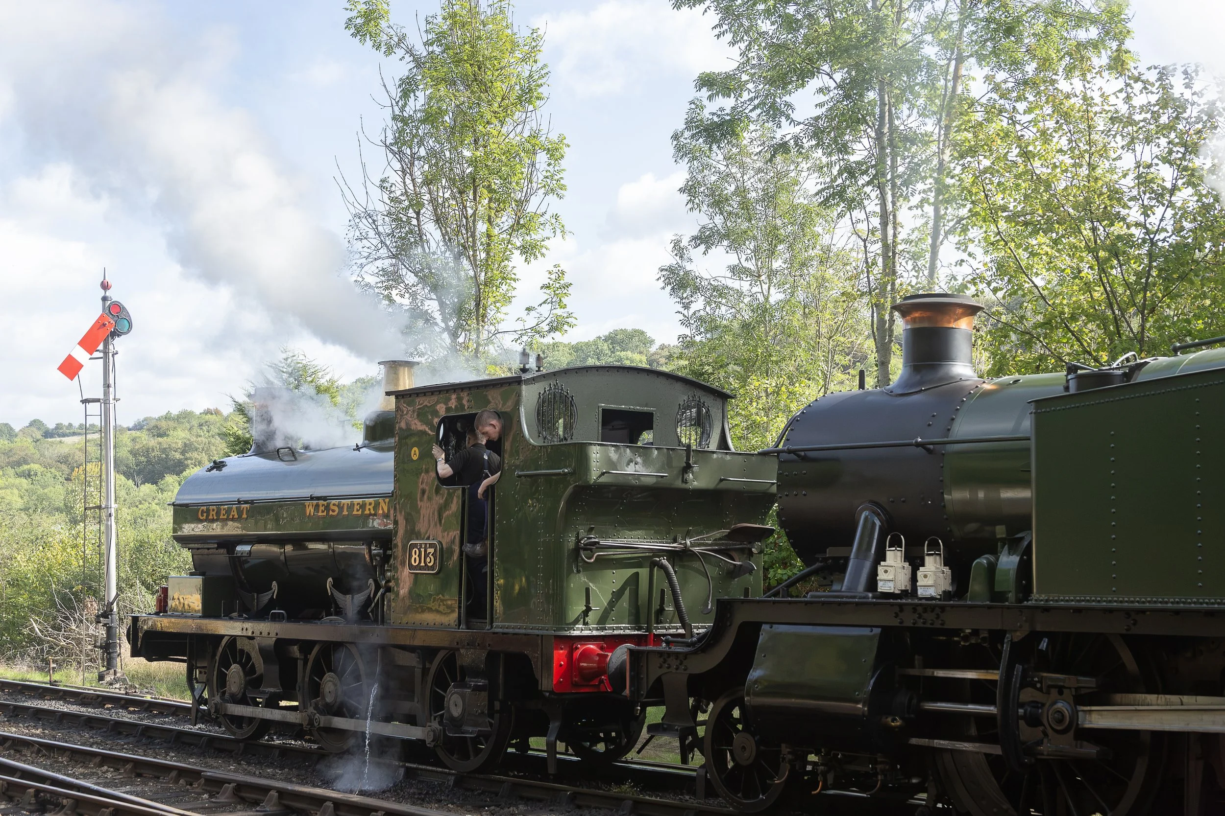 GWR Loco 813 & GWR 4150 
